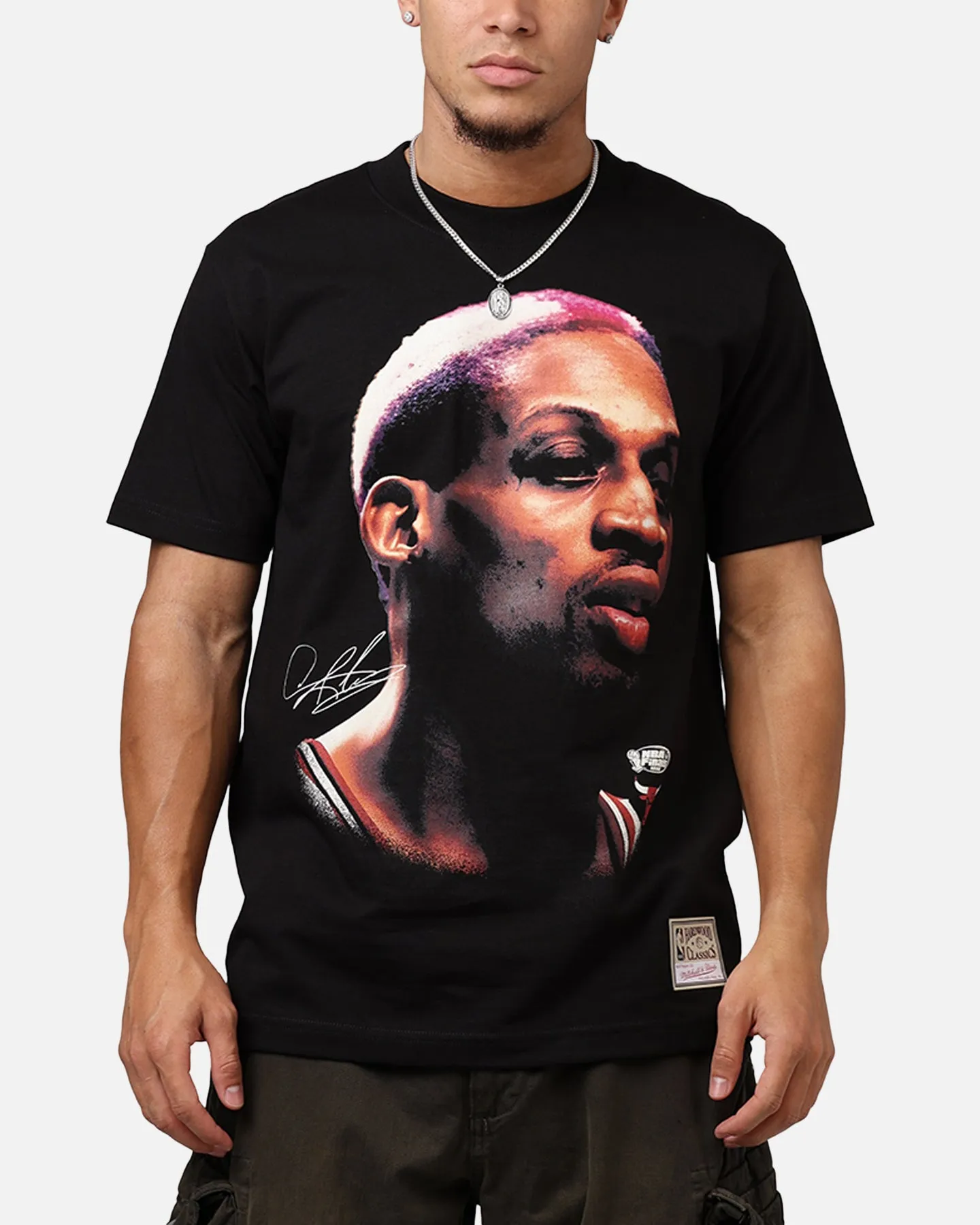 Mitchell & Ness Chicago Bulls Dennis Rodman Big Head T-Shirt Black sold by Culture Kings