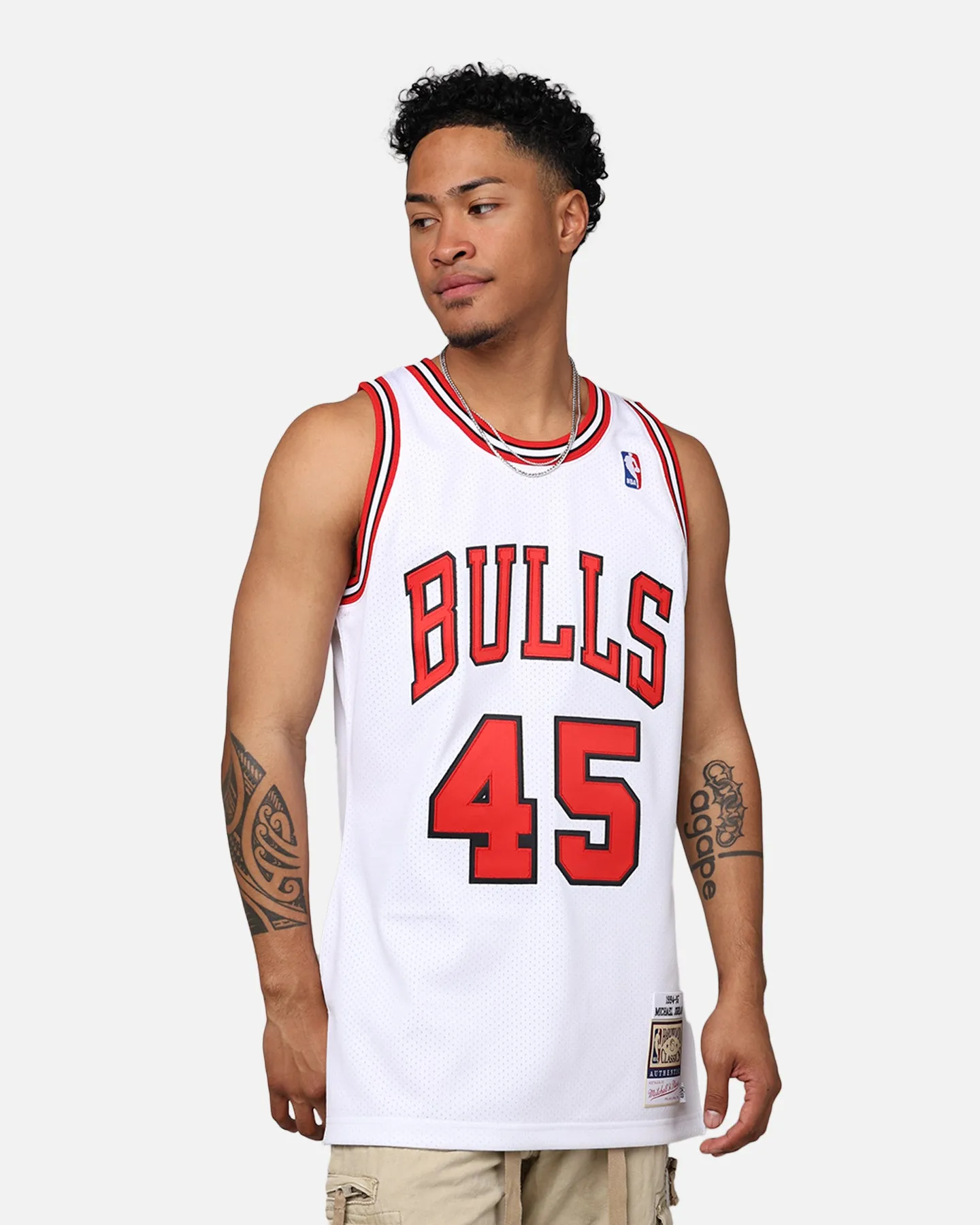 Mitchell & Ness Chicago Bulls Michael Jordan1994-95 Authentic Home Jersey White sold by Culture Kings