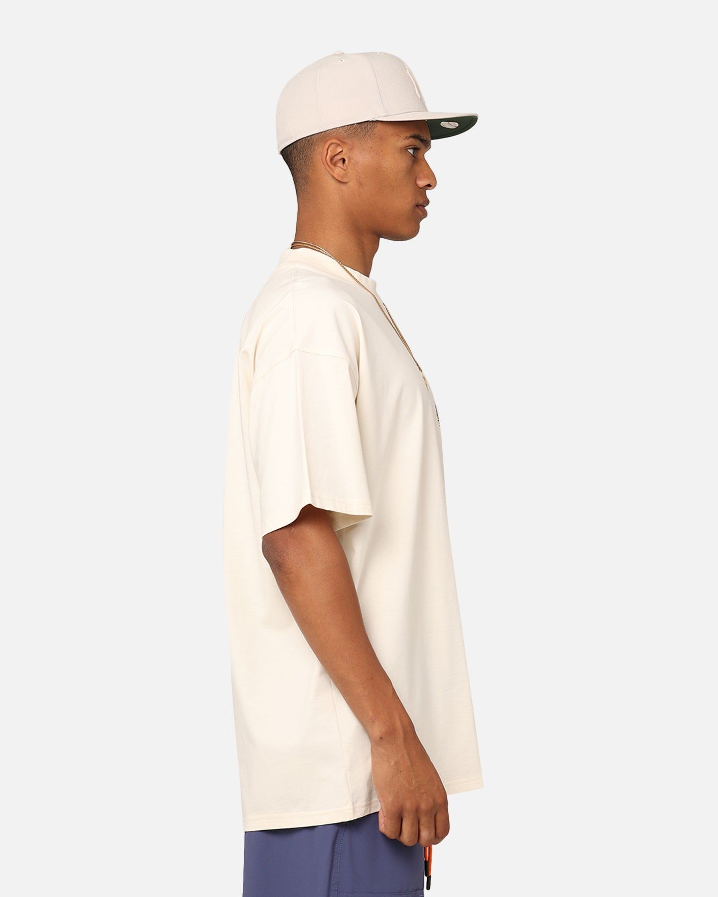 Carre Dice Club Oversized T-Shirt Stone sold by Culture Kings product image thumbnail 5