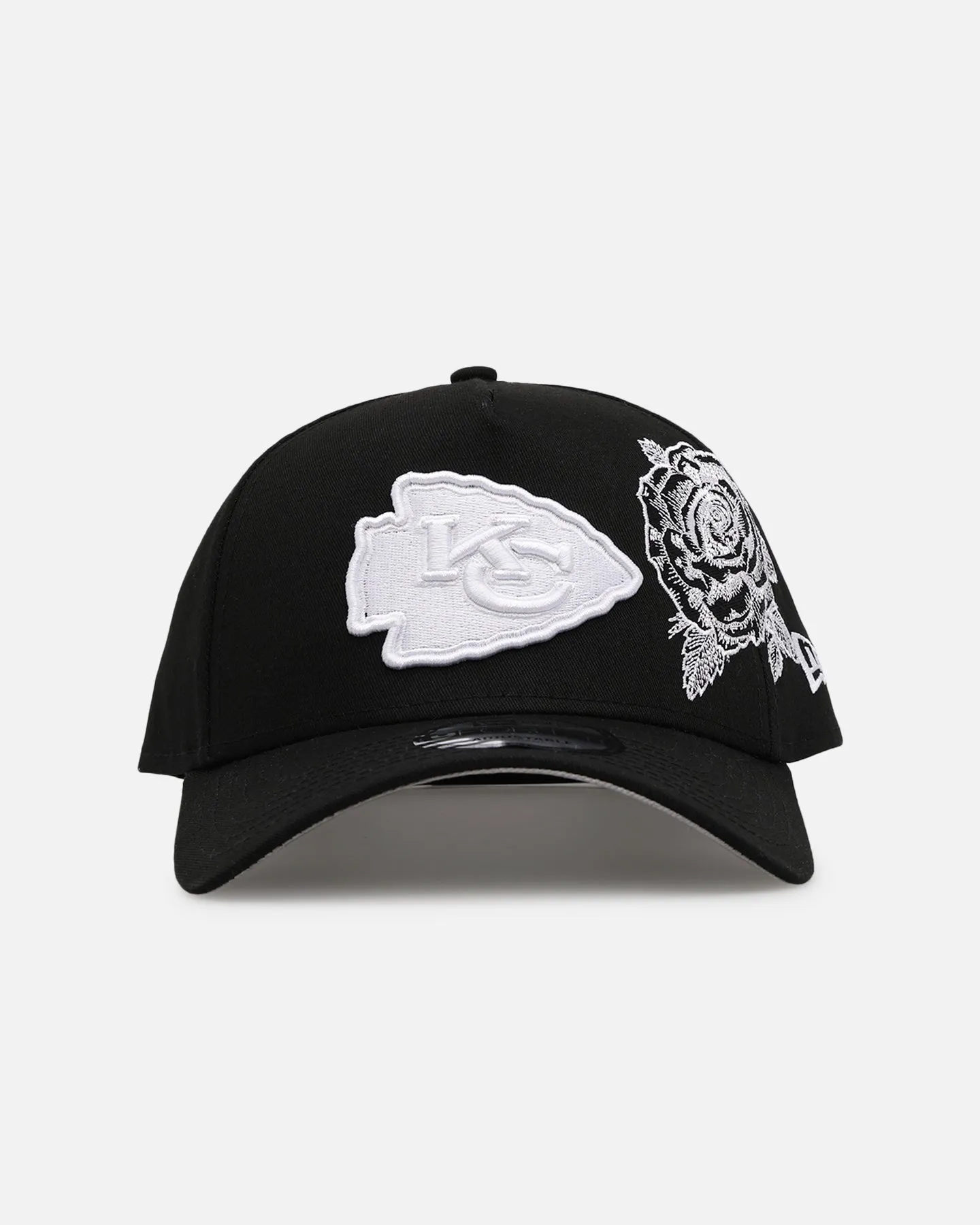 New Era Kansas City Chiefs 'Ornate Rose' 9FORTY A-Frame Snapback Black/White sold by Culture Kings