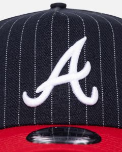 New Era Atlanta Braves '2-Tone Pinstripe' 9FORTY A-Frame Snapback Pinstripe sold by Culture Kings
