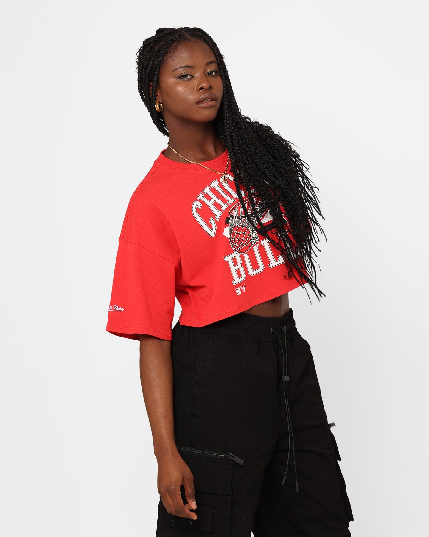 Mitchell & Ness Women's Chicago Bulls Dunk Arch Cut Off Crop T-Shirt Red sold by Culture Kings product image thumbnail 5