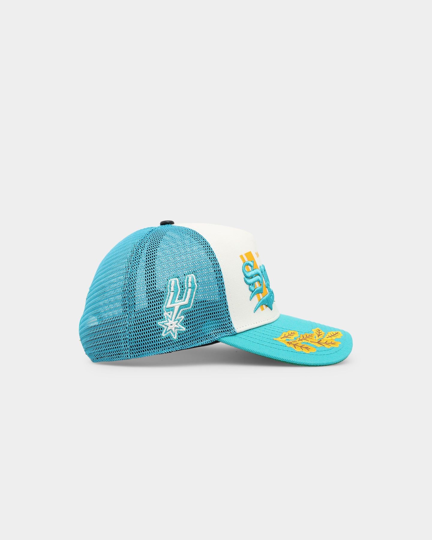 Pro Standard San Antonio Spurs Visor Elite Trucker Eggshell/Teal sold by Culture Kings product image thumbnail 3