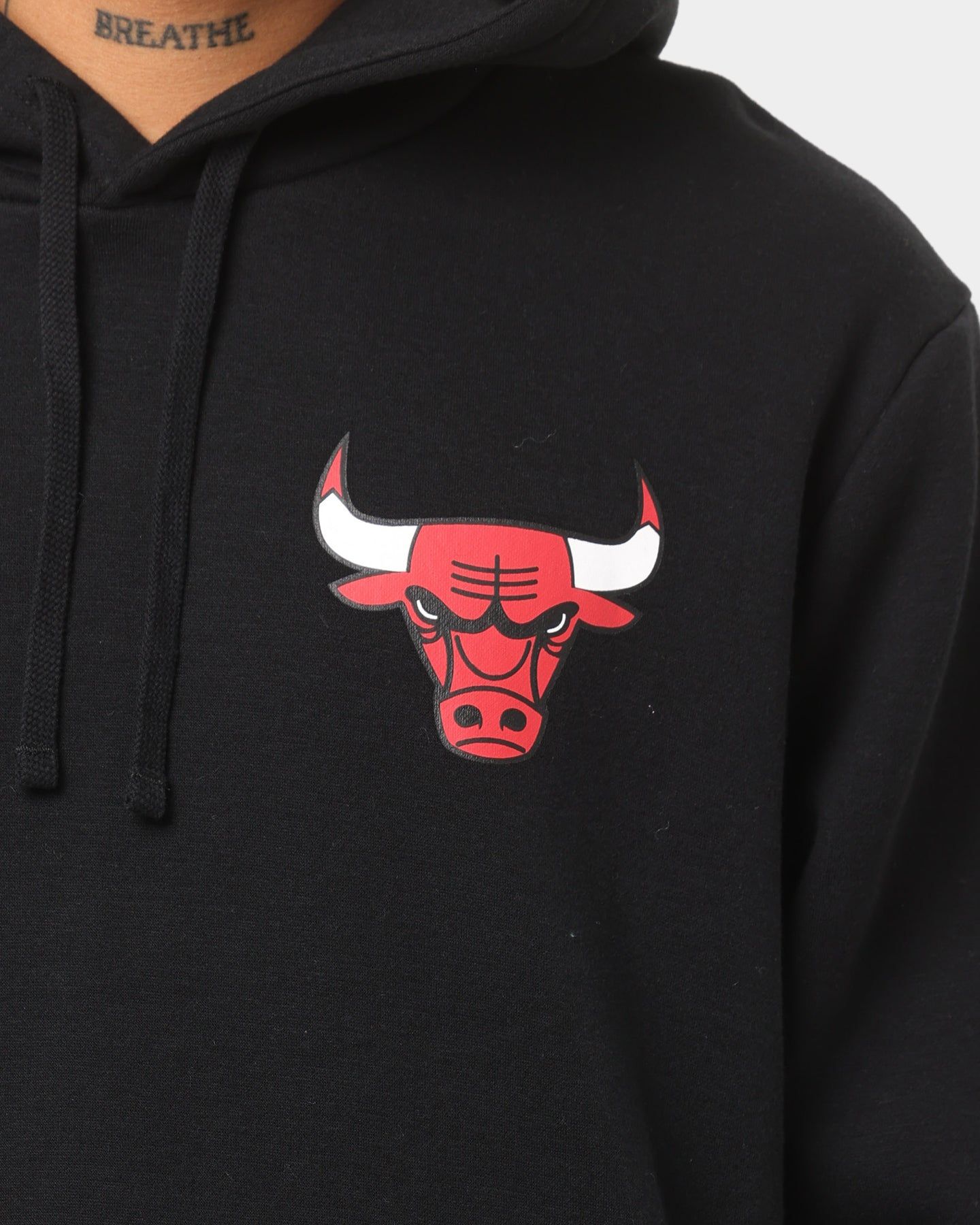 New Era Chicago Bulls Black Repeat Hoodie Black sold by Culture Kings product image thumbnail 3