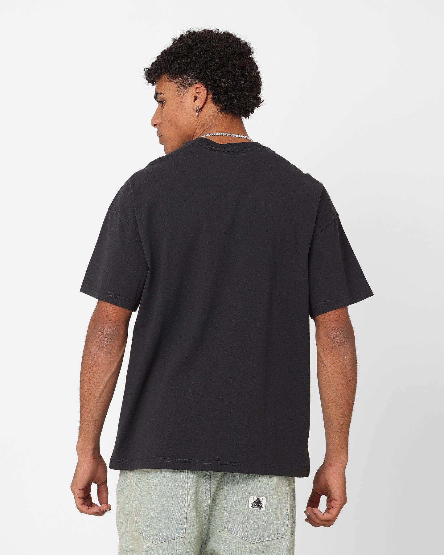 Mitchell & Ness Los Angeles Lakers Shaquille O'Neal Player Photo T-Shirt Faded Black sold by Culture Kings product image thumbnail 4