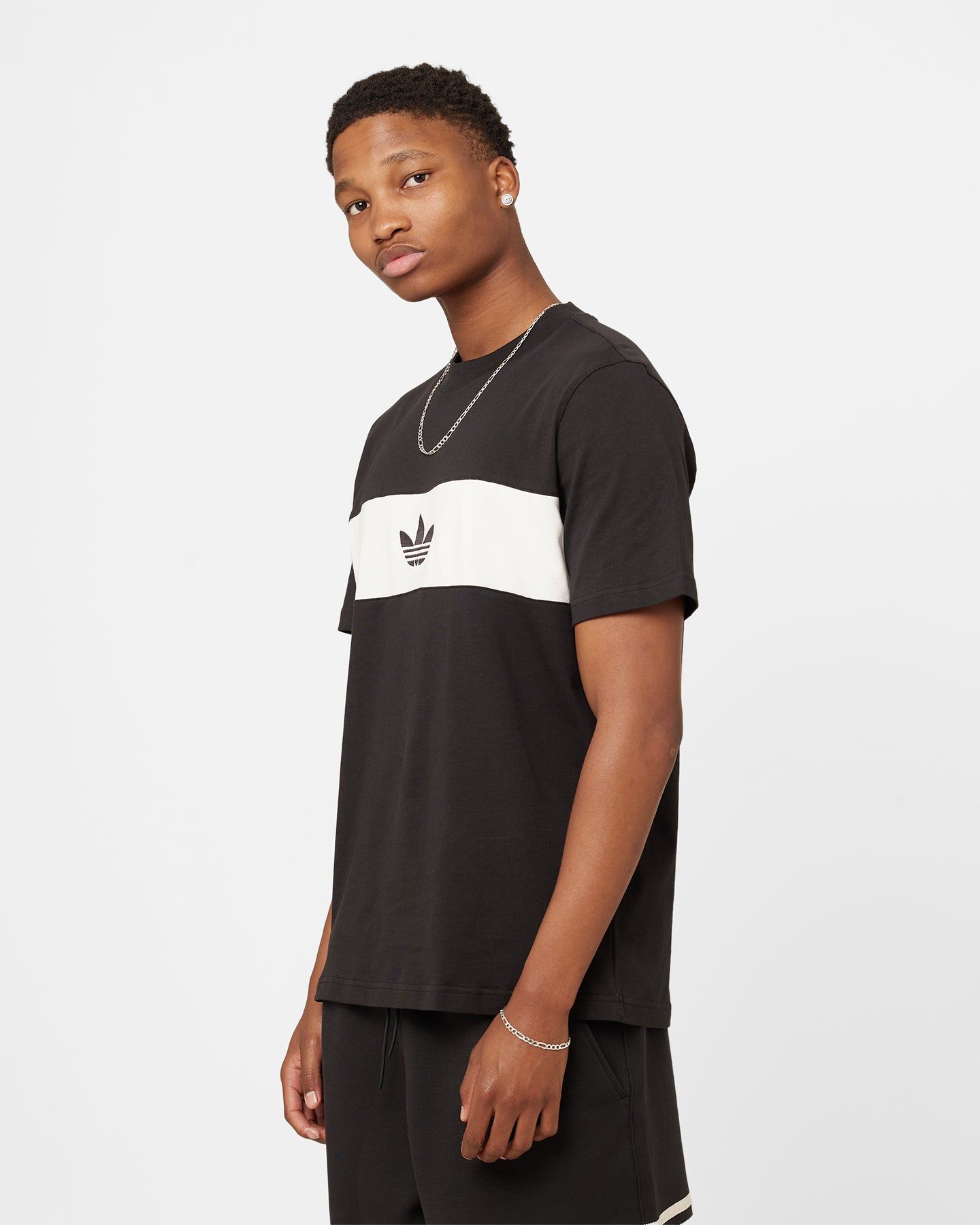 Adidas NY Cutline T-Shirt Black sold by Culture Kings product image thumbnail 6