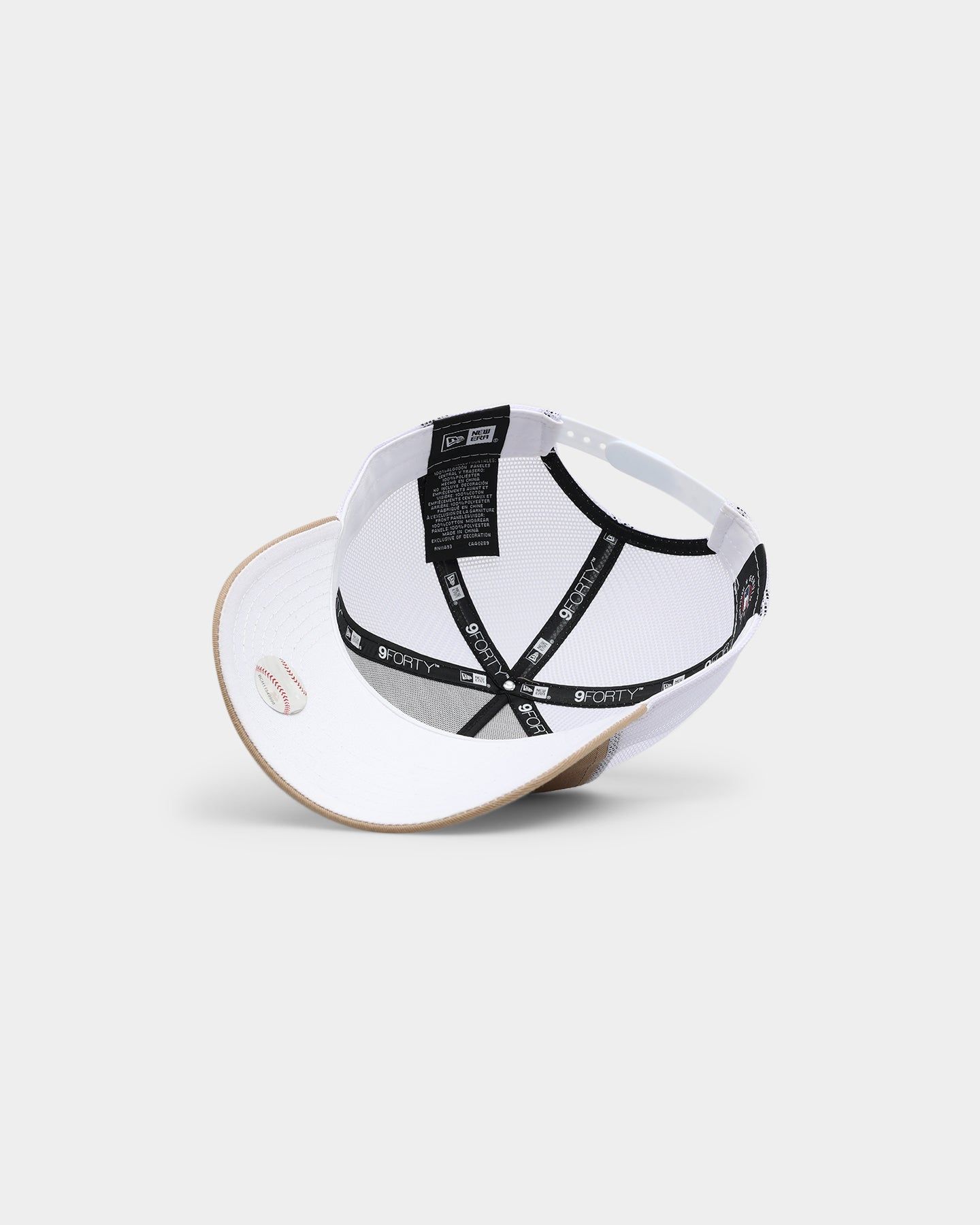 New Era New York Yankees 'Summer Essential' 9FORTY A-Frame Trucker Tumbleweed/White sold by Culture Kings product image thumbnail 6