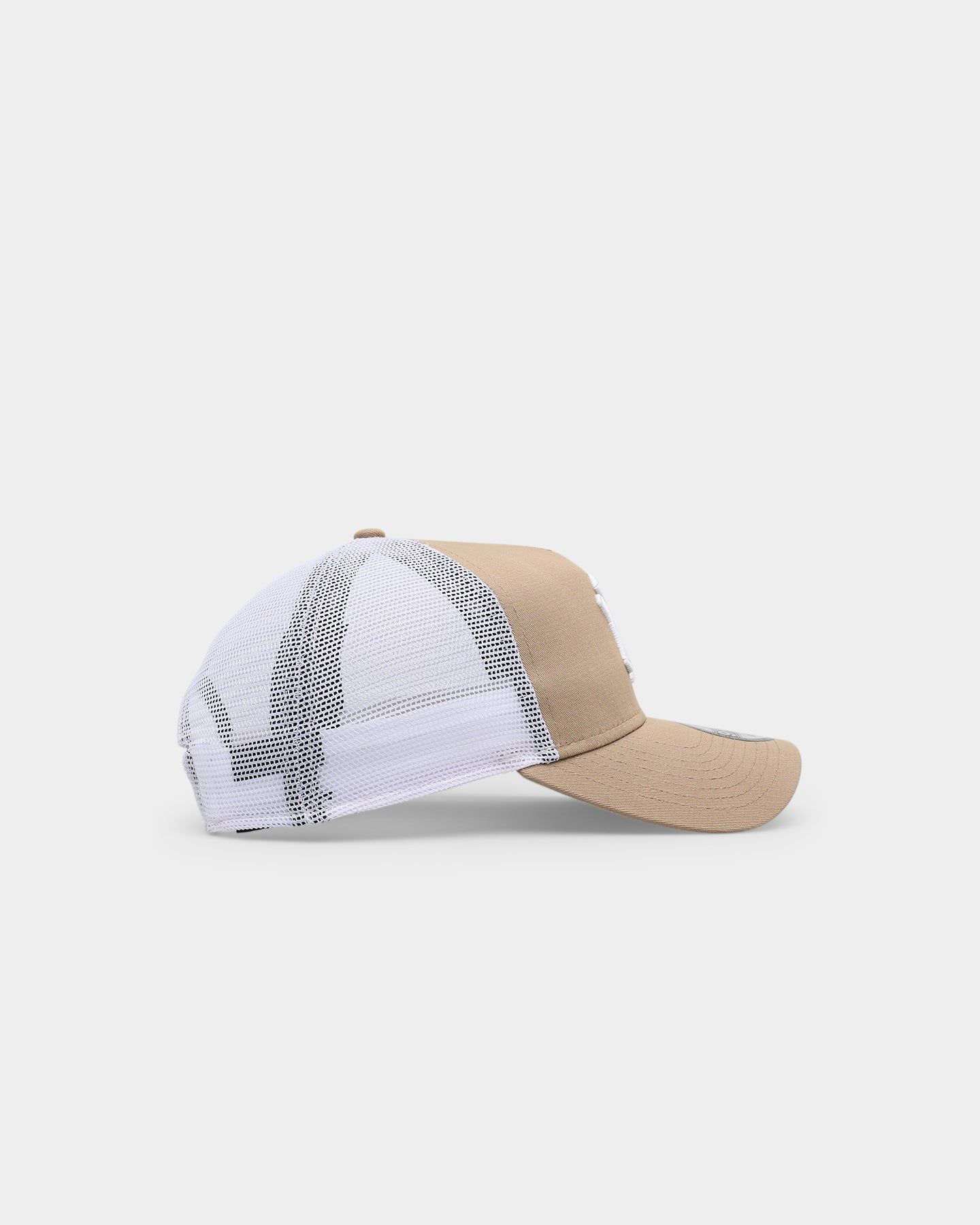 New Era New York Yankees 'Summer Essential' 9FORTY A-Frame Trucker Tumbleweed/White sold by Culture Kings product image thumbnail 3