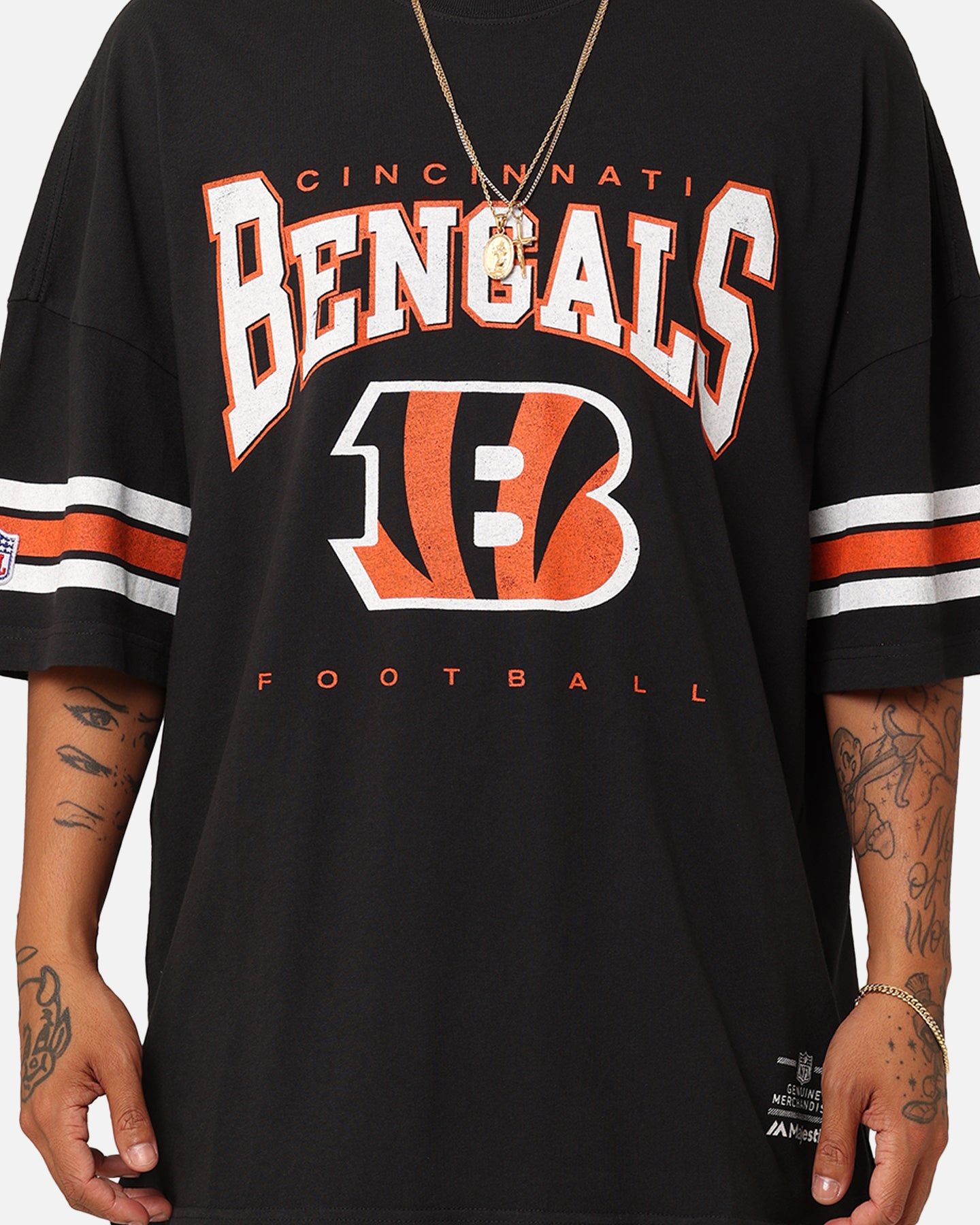 Majestic Athletic Cincinnati Bengals Vintage Sport Striped Sleeve T-Shirt Faded Black sold by Culture Kings product image thumbnail 3