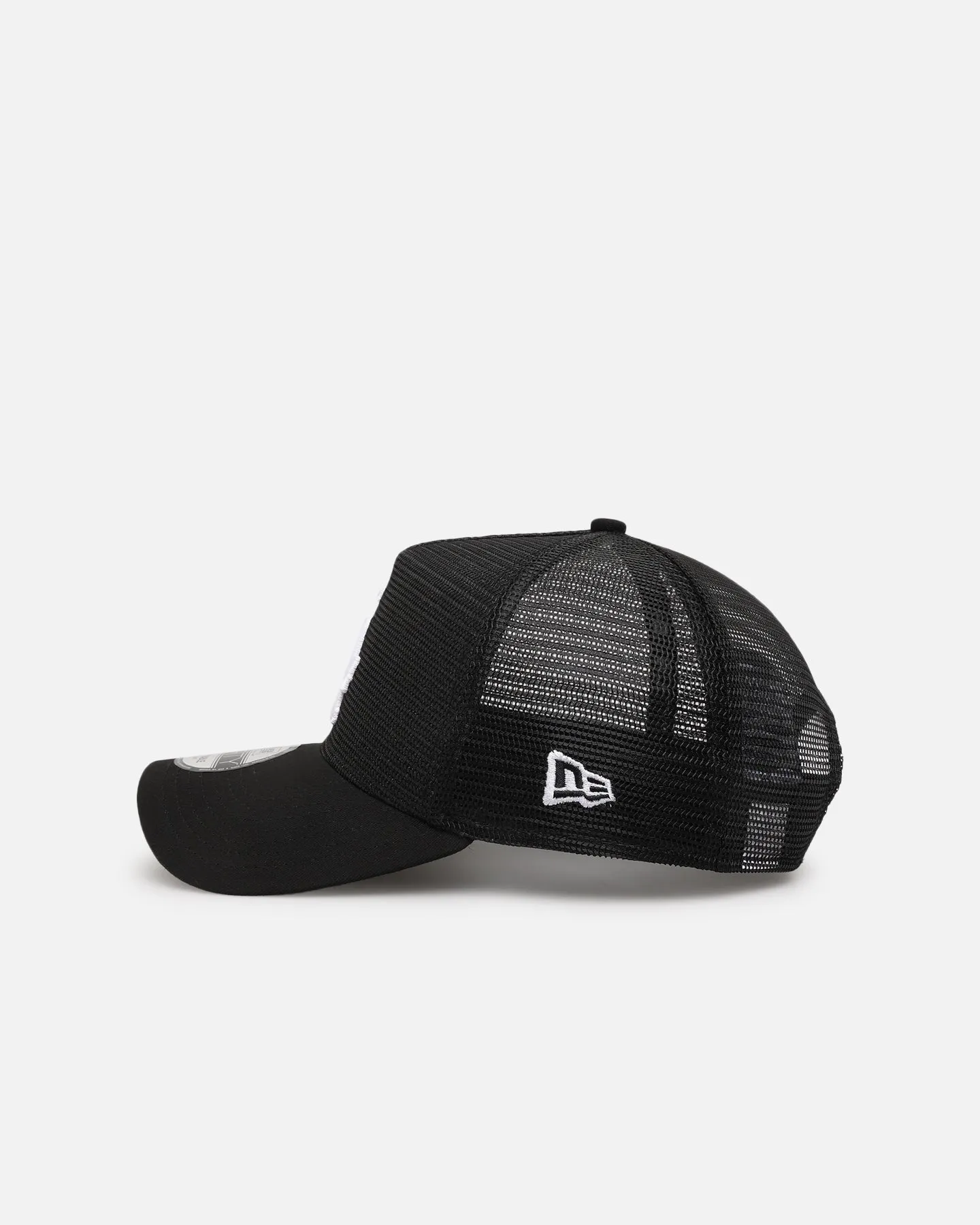 New Era Los Angeles Dodgers 'Black All Over Mesh' 9FORTY A-Frame Trucker Snapback Black Rigid/Black sold by Culture Kings product image thumbnail 4