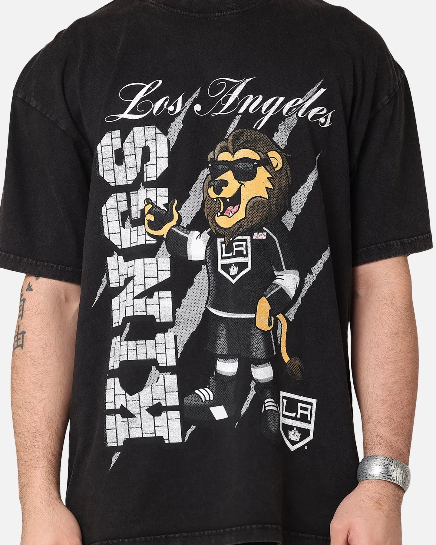 Culture Kings Los Angeles Kings Heavy T-Shirt Black Acidwash sold by Culture Kings product image thumbnail 4