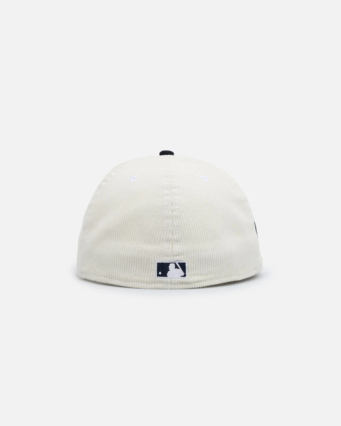 New Era New York Yankees '2-Tone Corduroy' 59FIFTY Fitted Chrome/Navy sold by Culture Kings product image thumbnail 2