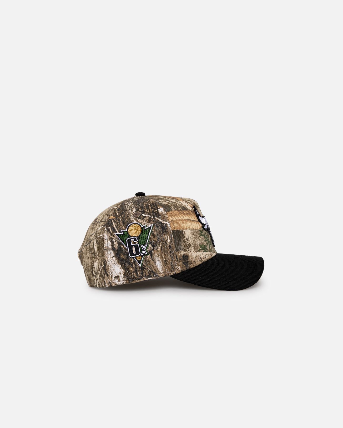 New Era Chicago Bulls 'Stealth Edge' 9FORTY A-Frame Snapback Realtree Edge sold by Culture Kings product image thumbnail 4
