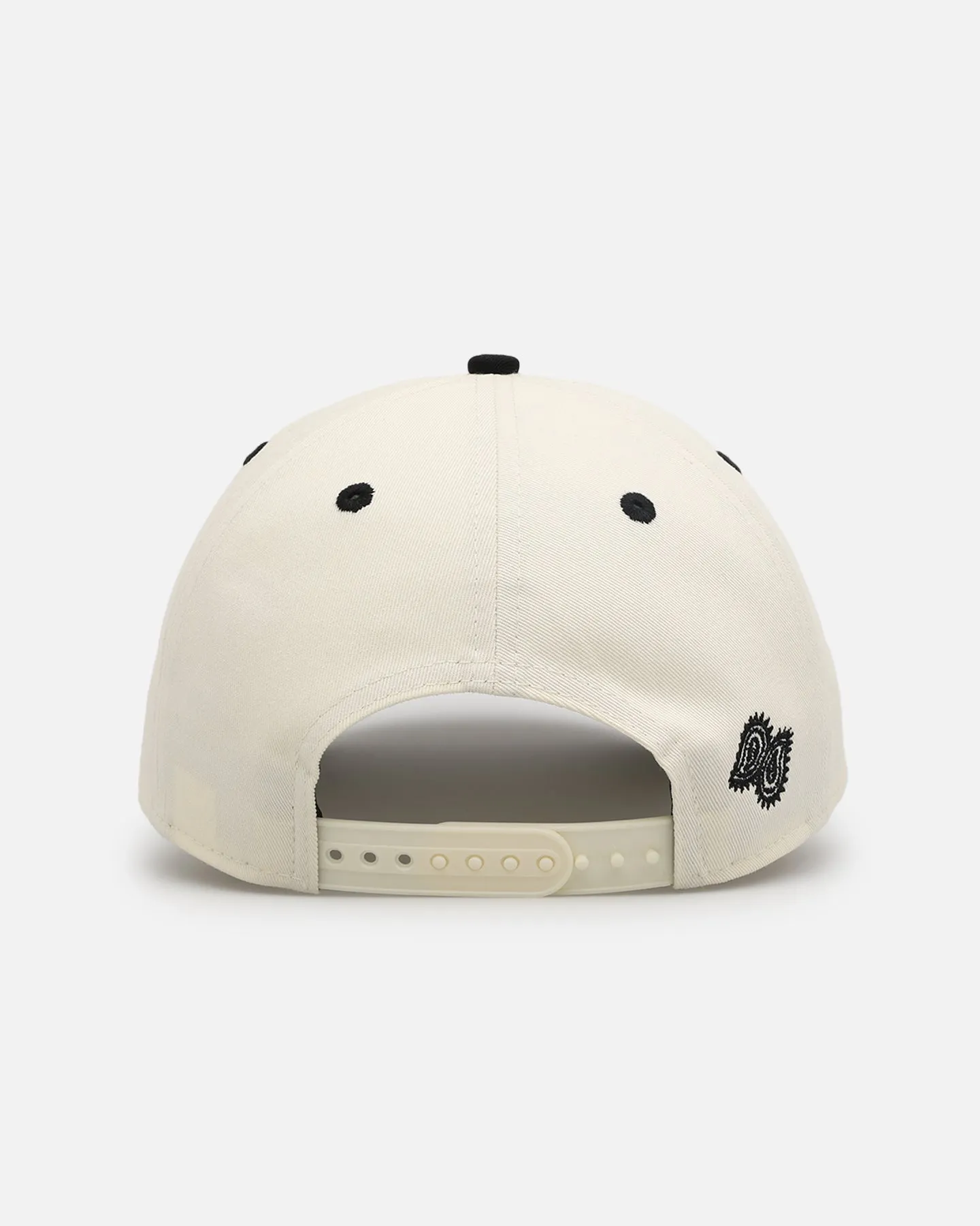 New Era San Francisco 49ers 'Paisley Hit' 9FORTY A-Frame Snapback Chrome White/Black sold by Culture Kings product image thumbnail 2