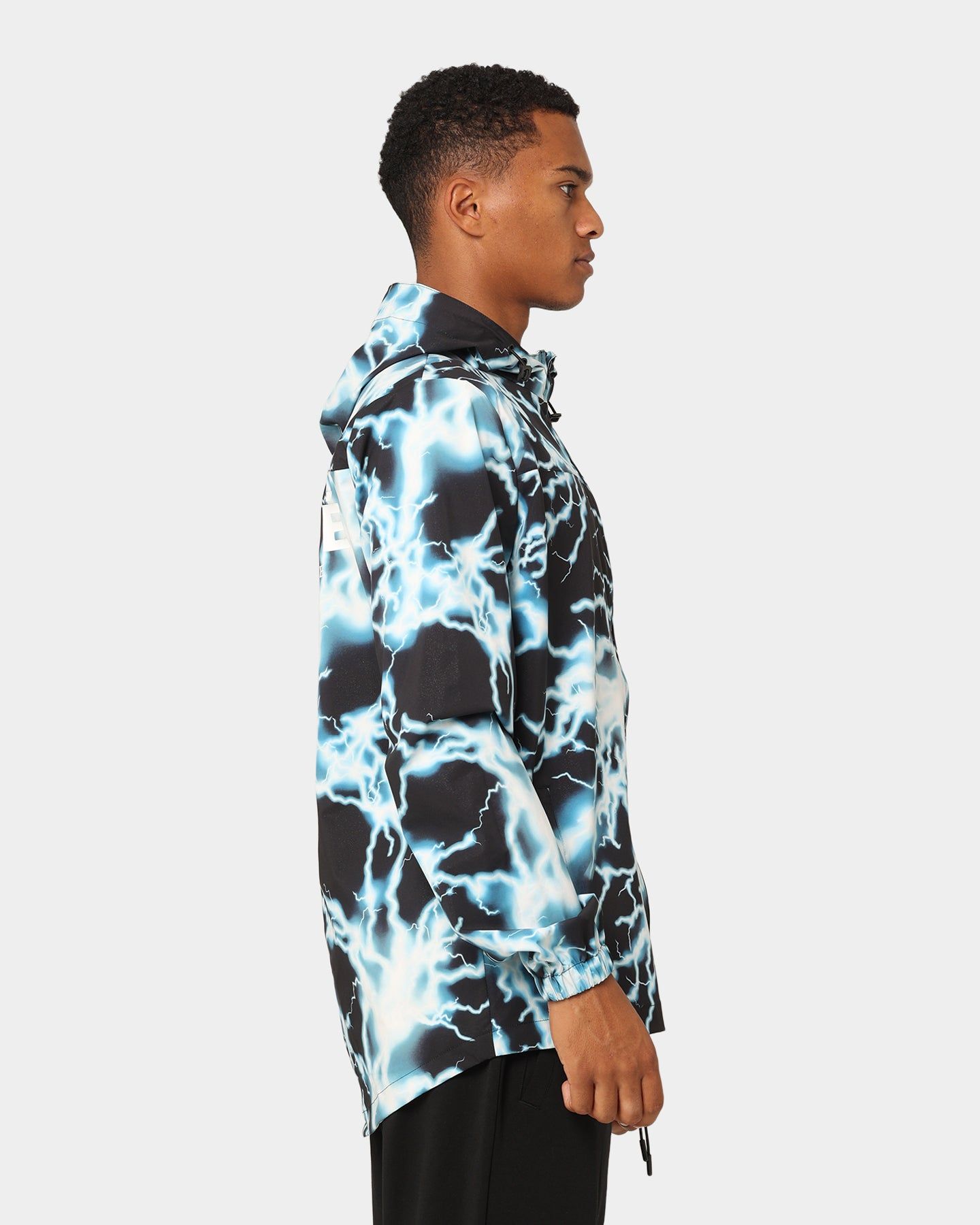 Carré Shock Motion Windbreaker Black sold by Culture Kings product image thumbnail 6