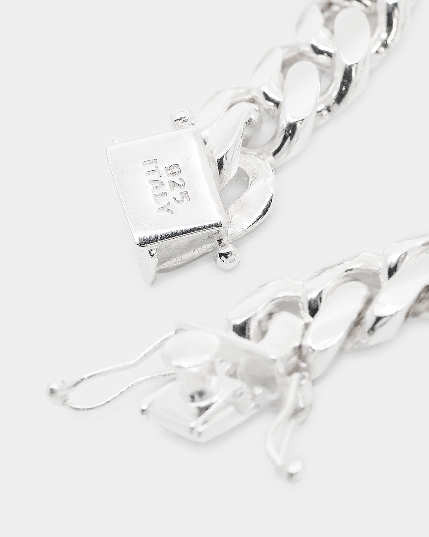 House Of Auric 10mm Cuban Link Chain Sterling Silver sold by Culture Kings product image thumbnail 12