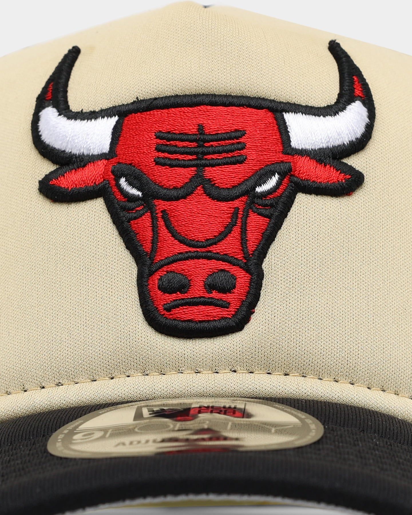 New Era Chicago Bulls All Day 9FORTY A-Frame Snapback Vegas Gold sold by Culture Kings product image thumbnail 5