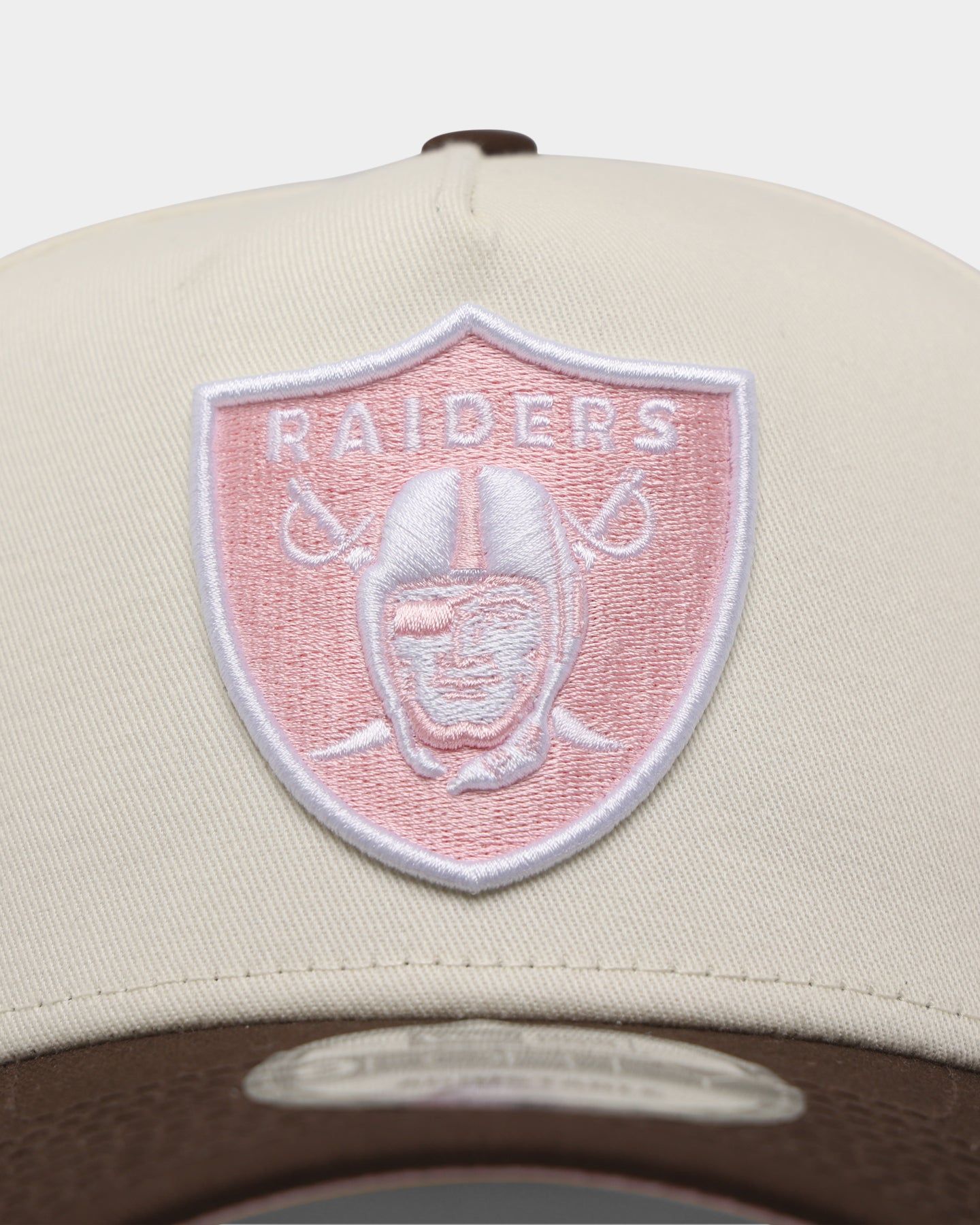 New Era Oakland Raiders 'Neapolitan Ice Cream' 9FORTY A-Frame Snapback Chrome White sold by Culture Kings product image thumbnail 5