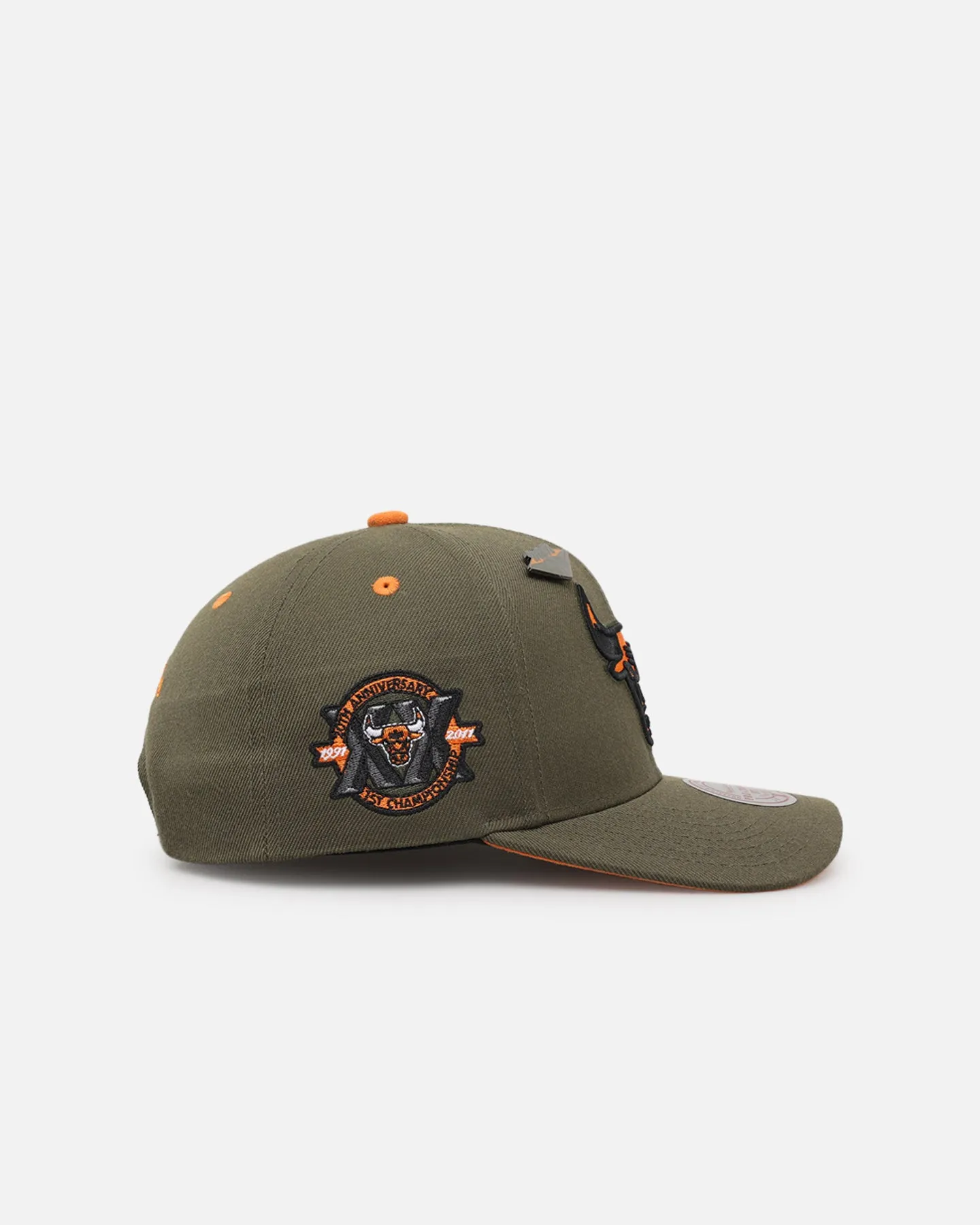 Mitchell & Ness Chicago Bulls 'Harmony of Hues' Pro Crown Snapback Olive/Orange sold by Culture Kings product image thumbnail 3