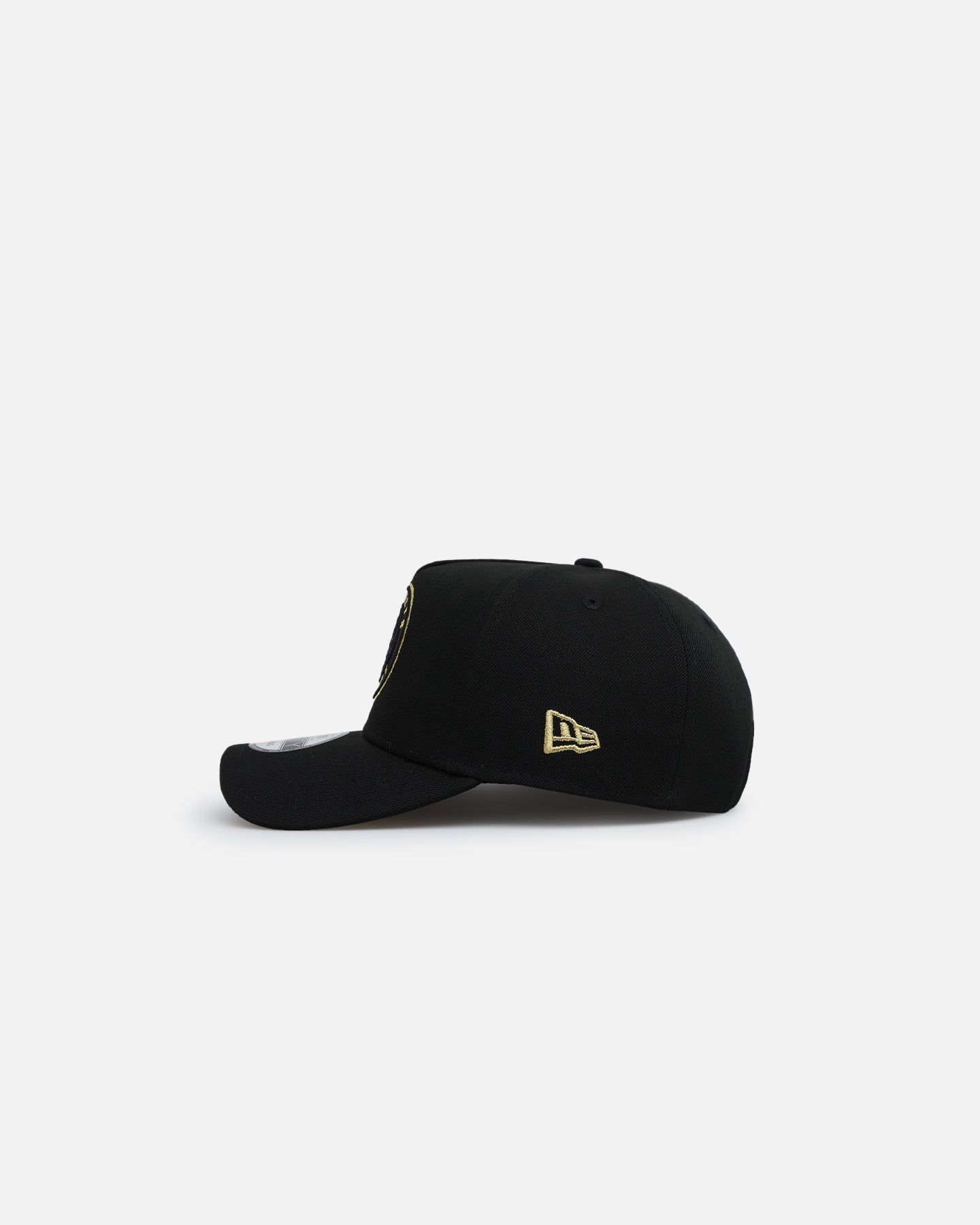 New Era Brooklyn Nets 'NBA Gold Links' 9FORTY A-Frame Snapback Black/Gold sold by Culture Kings product image thumbnail 4