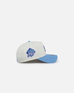 New Era New York Yankees 'Polar Breeze' 9FORTY A-Frame Snapback Chrome Sky sold by Culture Kings