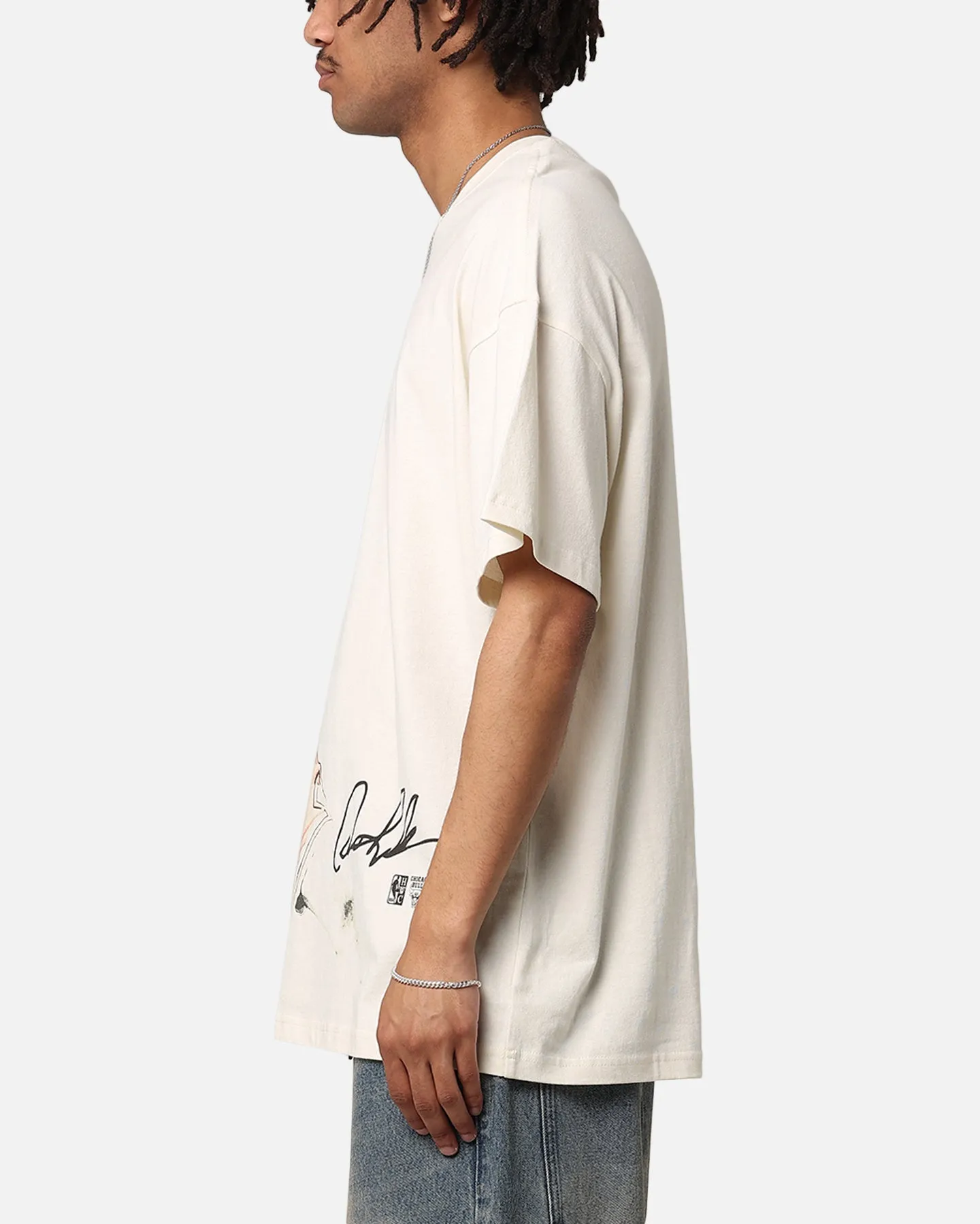 Mitchell & Ness Chicago Bulls Rebound T-Shirt Unbleached sold by Culture Kings product image thumbnail 5