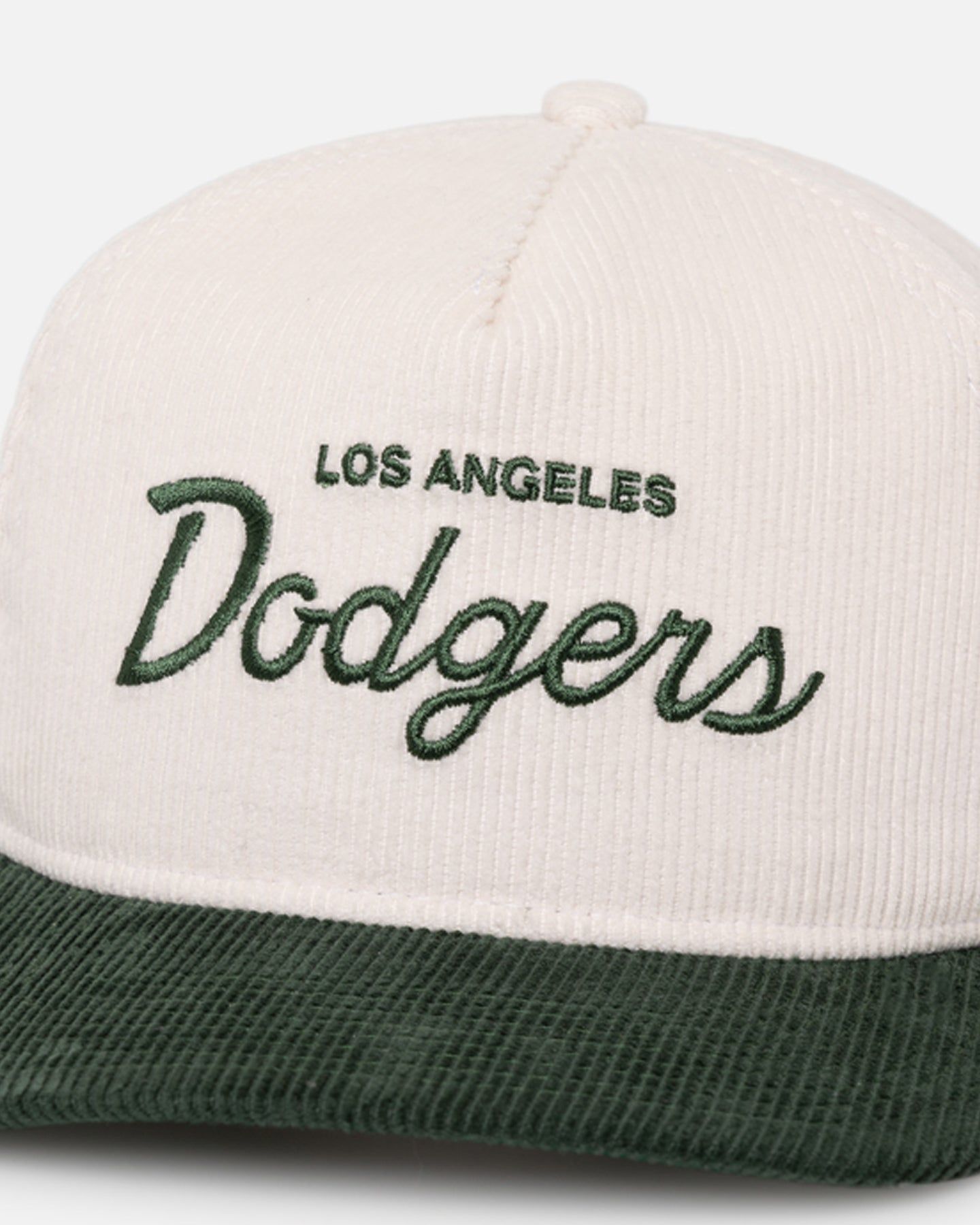 New Era Los Angeles Dodgers 'Currency Corduroy' Golfer Pre-Curved Snapback Chrome White sold by Culture Kings product image thumbnail 2