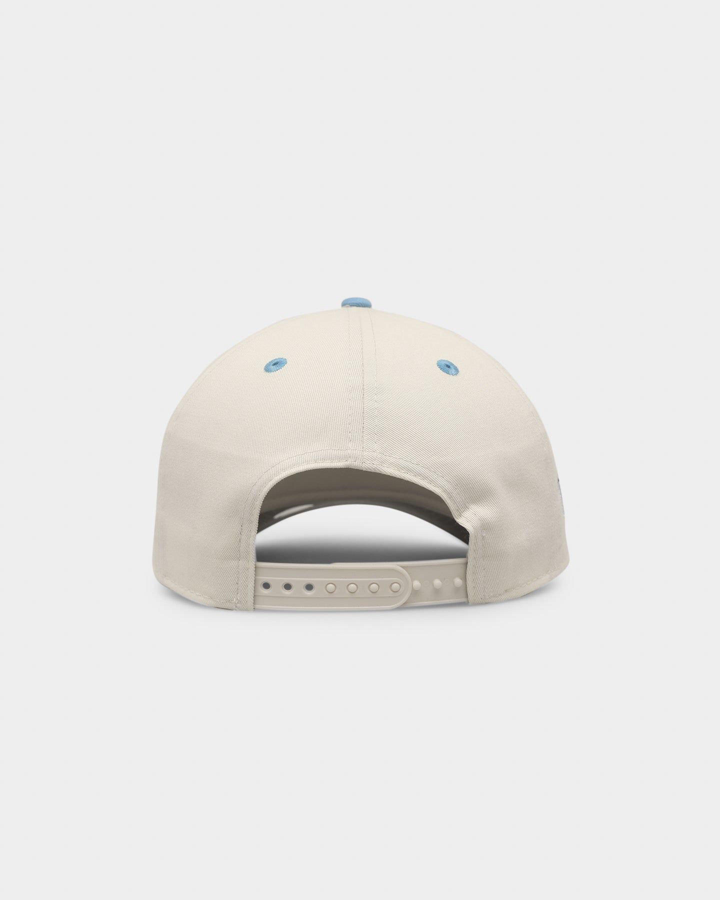 New Era New York Yankees 'Chrome University Blue' 9FORTY A-Frame Snapback Chrome White sold by Culture Kings product image thumbnail 2