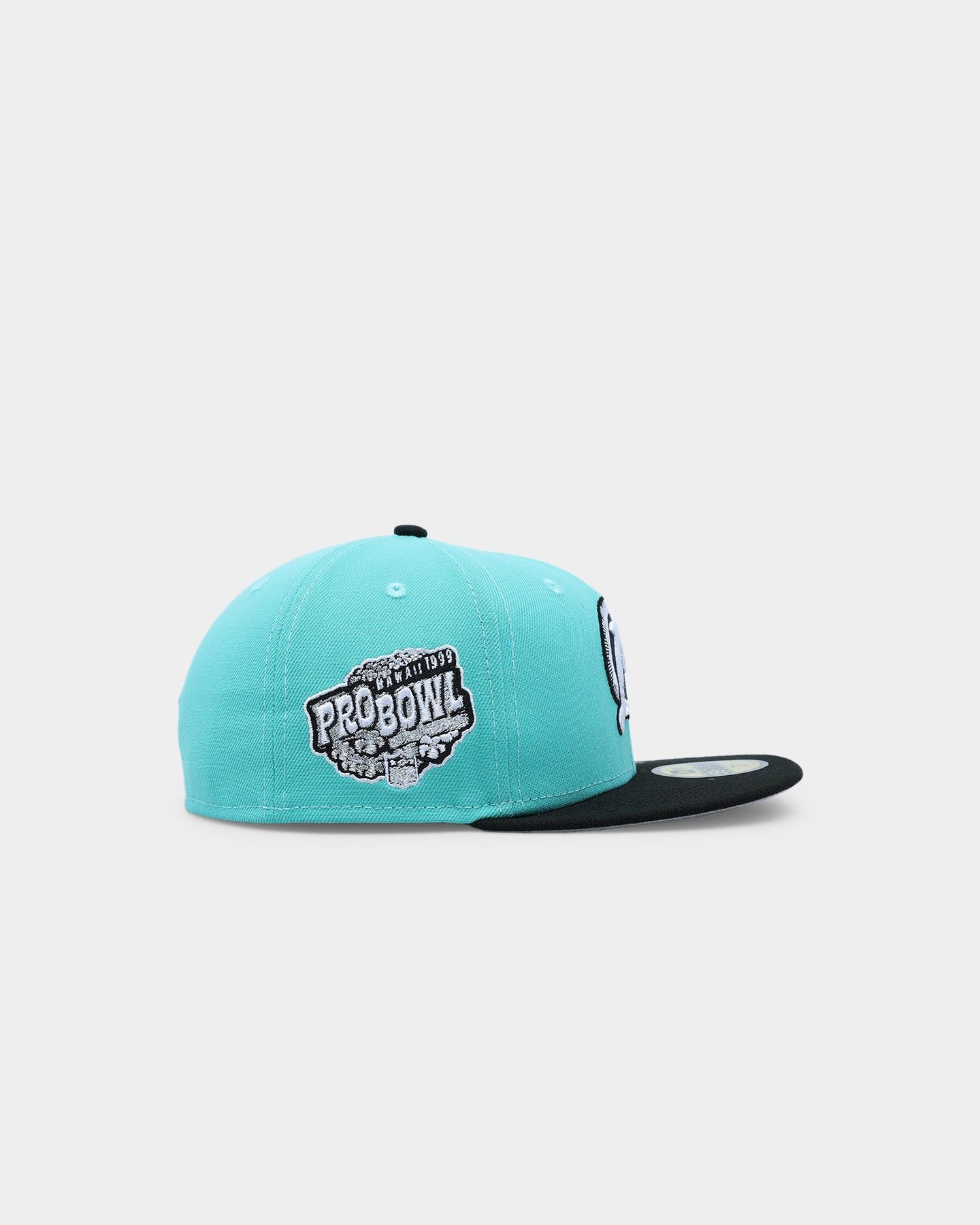 New Era Miami Dolphins 'Cool Mint' 2-Tone 59FIFTY Fitted Mint/Black sold by Culture Kings product image thumbnail 3