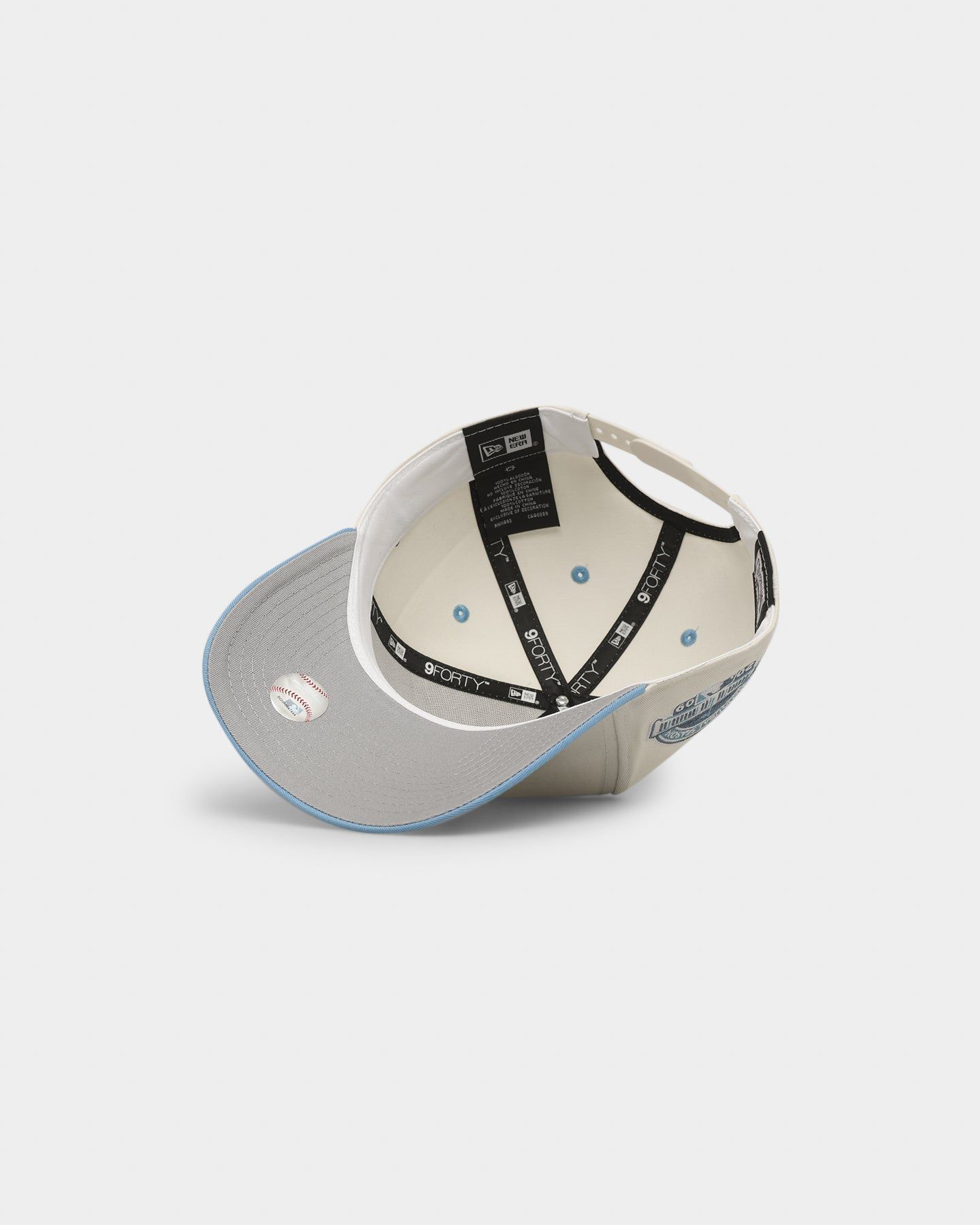 New Era New York Yankees 'Chrome University Blue' 9FORTY A-Frame Snapback Chrome White sold by Culture Kings product image thumbnail 6