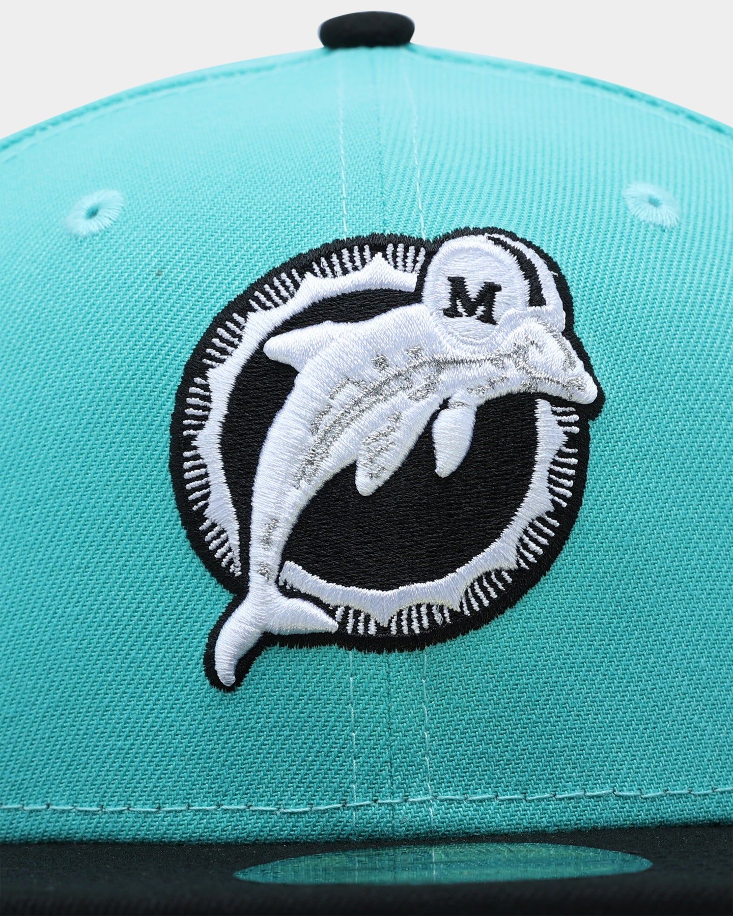 New Era Miami Dolphins 'Cool Mint' 2-Tone 59FIFTY Fitted Mint/Black sold by Culture Kings product image thumbnail 5
