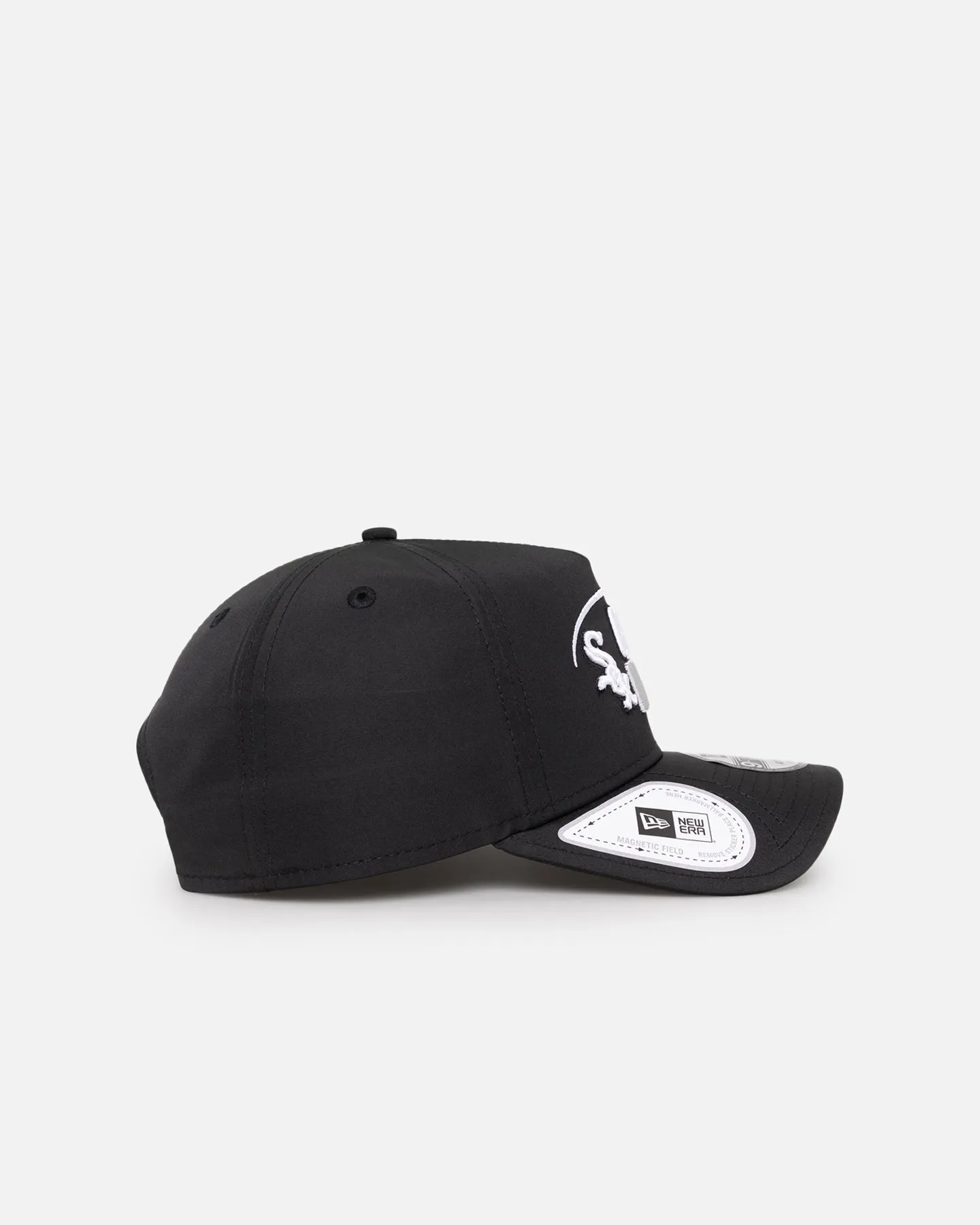 New Era Chicago White Sox Golf Prolite 9FORTY A-Frame Snapback Black sold by Culture Kings product image thumbnail 2