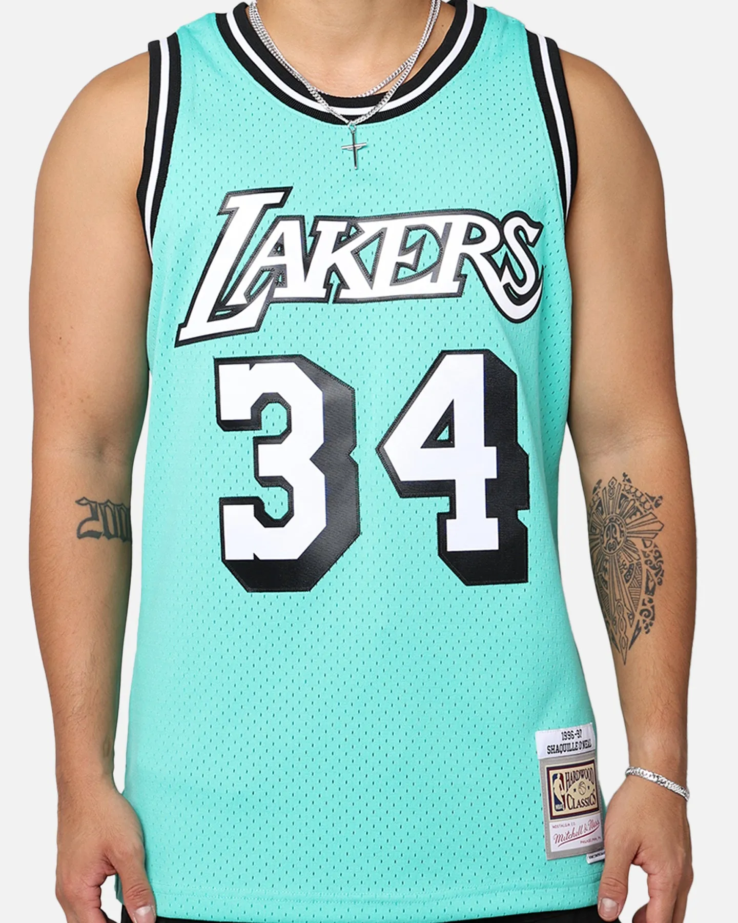 Mitchell & Ness Los Angeles Lakers Shaquille O'Neal '96-97 Swingman Jersey Black/Ice Blue sold by Culture Kings product image thumbnail 4