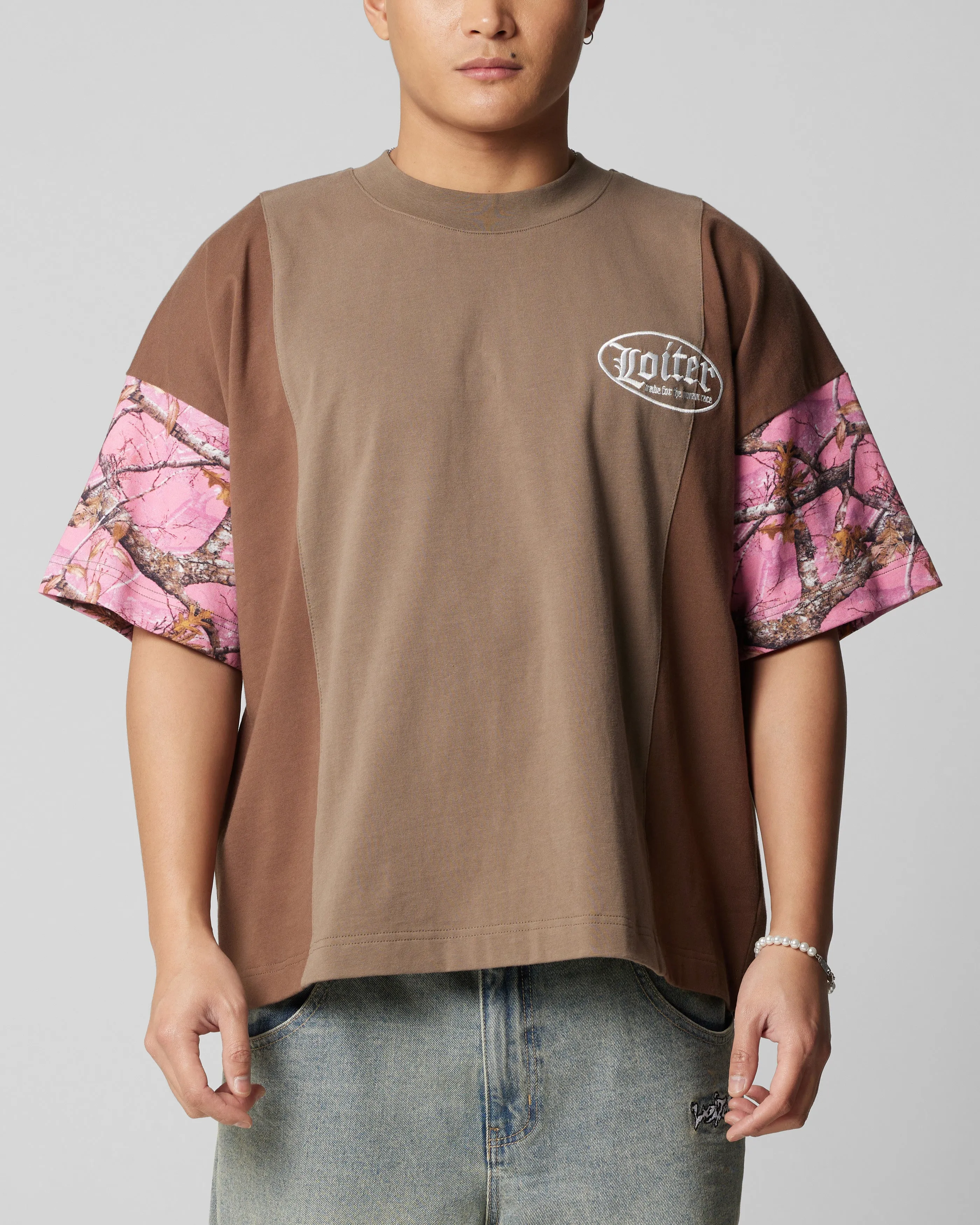 Loiter Splinter T-Shirt Pink Camo sold by Culture Kings product image thumbnail 2