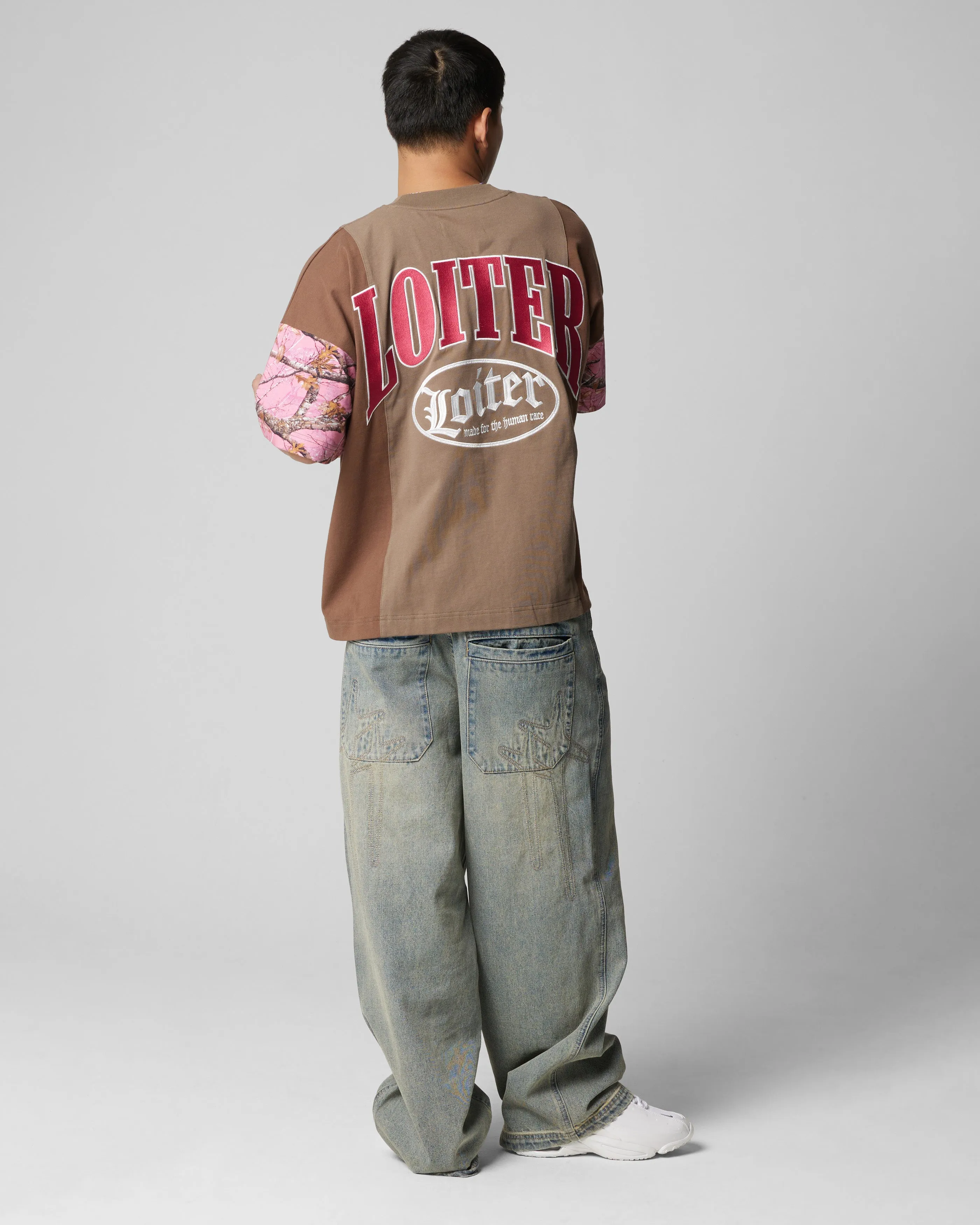 Loiter Splinter T-Shirt Pink Camo sold by Culture Kings product image thumbnail 3