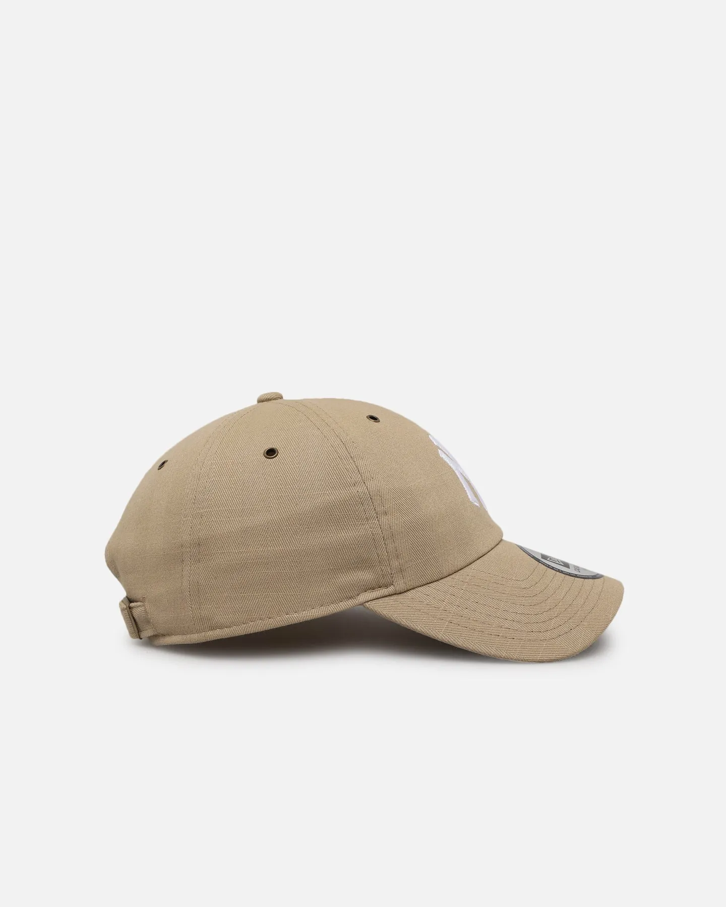 New Era New York Yankees 'Camel' Casual Classic Strapback Camel sold by Culture Kings product image thumbnail 3