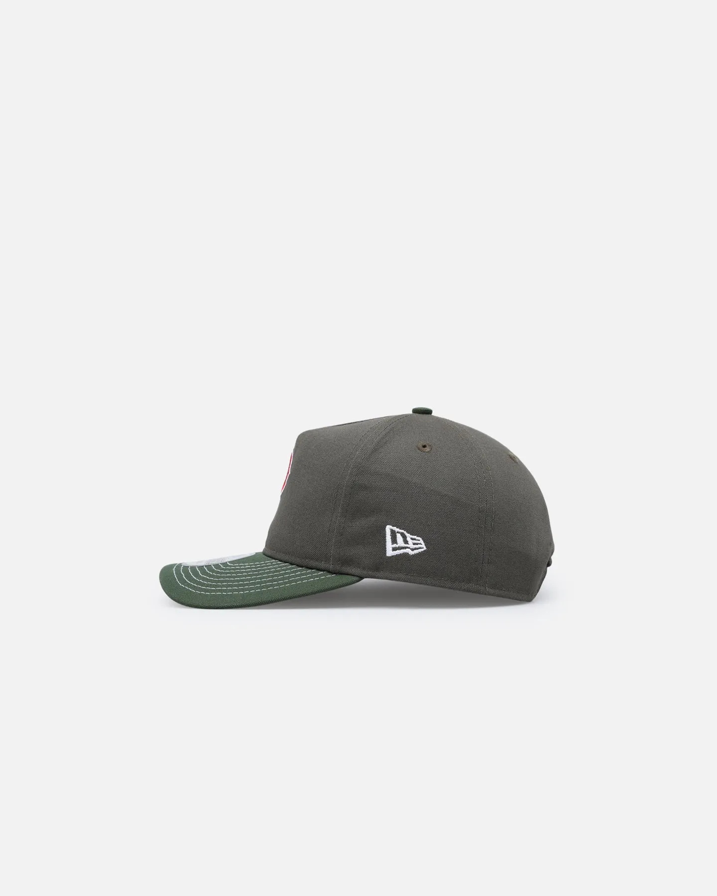 New Era Pittsburgh Pirates 'Contrast Visor' Pre-Curved Golfer Snapback Moss/Green sold by Culture Kings product image thumbnail 4