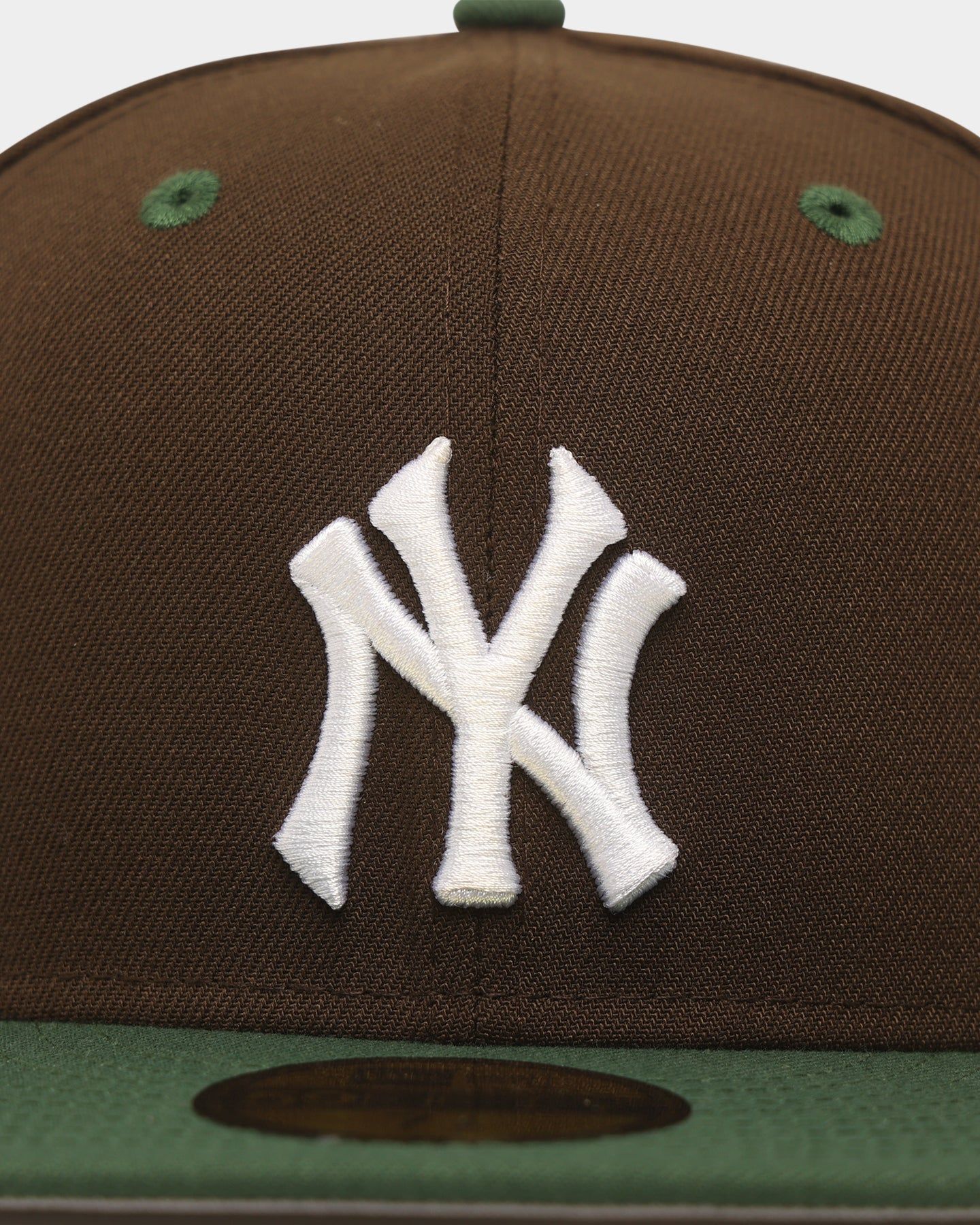 New Era New York Yankees 'Beef & Broccoli' 59FIFTY Fitted Dark Brown sold by Culture Kings product image thumbnail 5