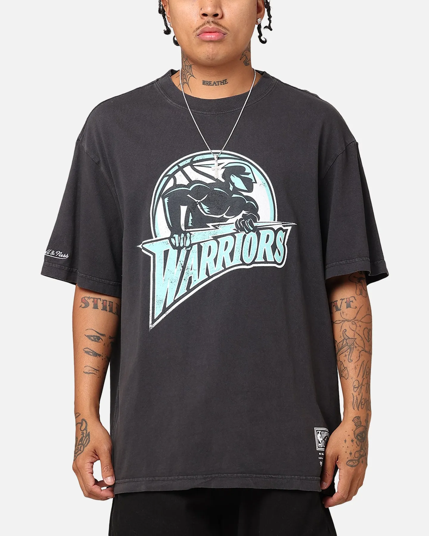Mitchell & Ness Golden State Warriors Ice Blue Logo T-Shirt Faded Black sold by Culture Kings
