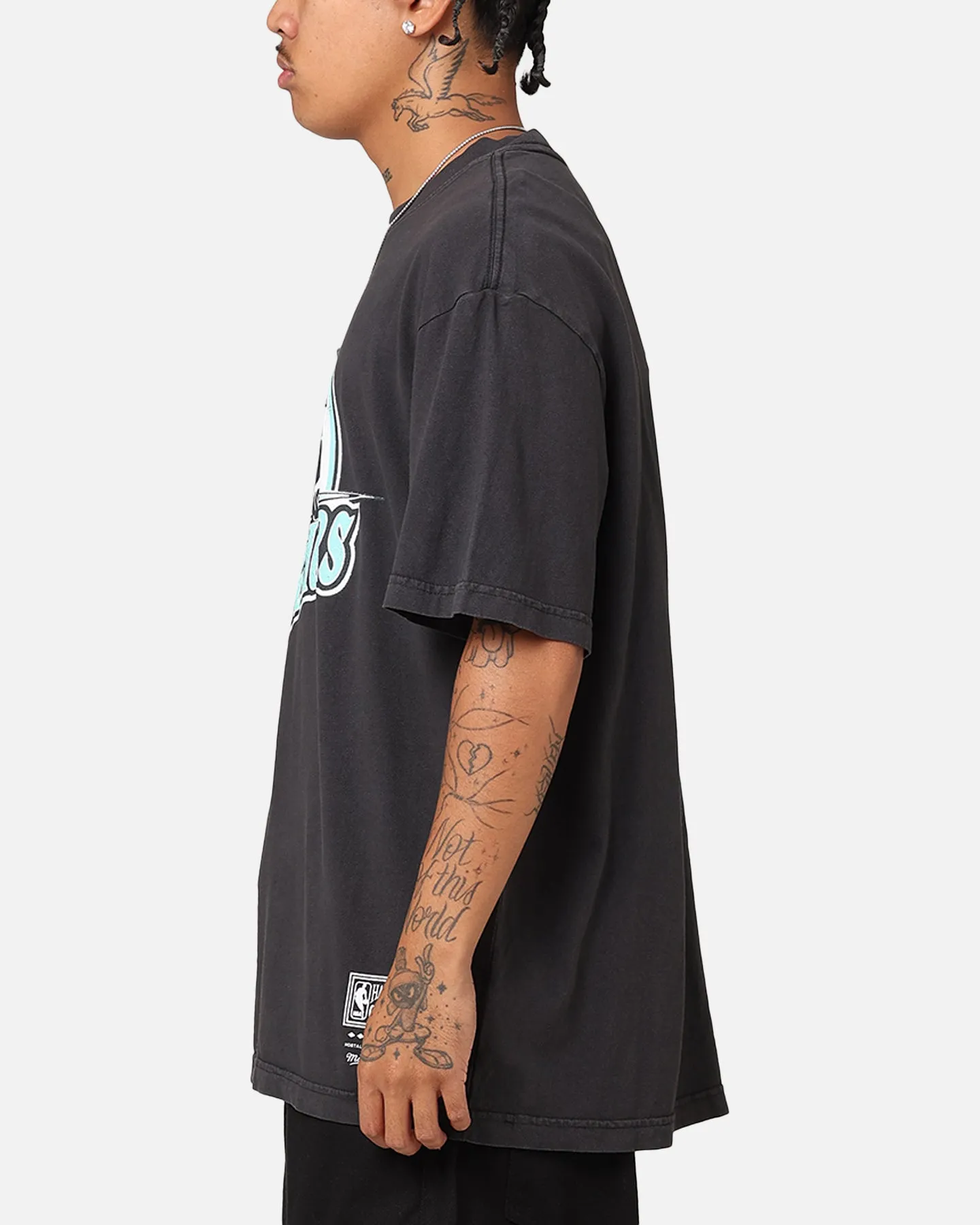 Mitchell & Ness Golden State Warriors Ice Blue Logo T-Shirt Faded Black sold by Culture Kings product image thumbnail 5