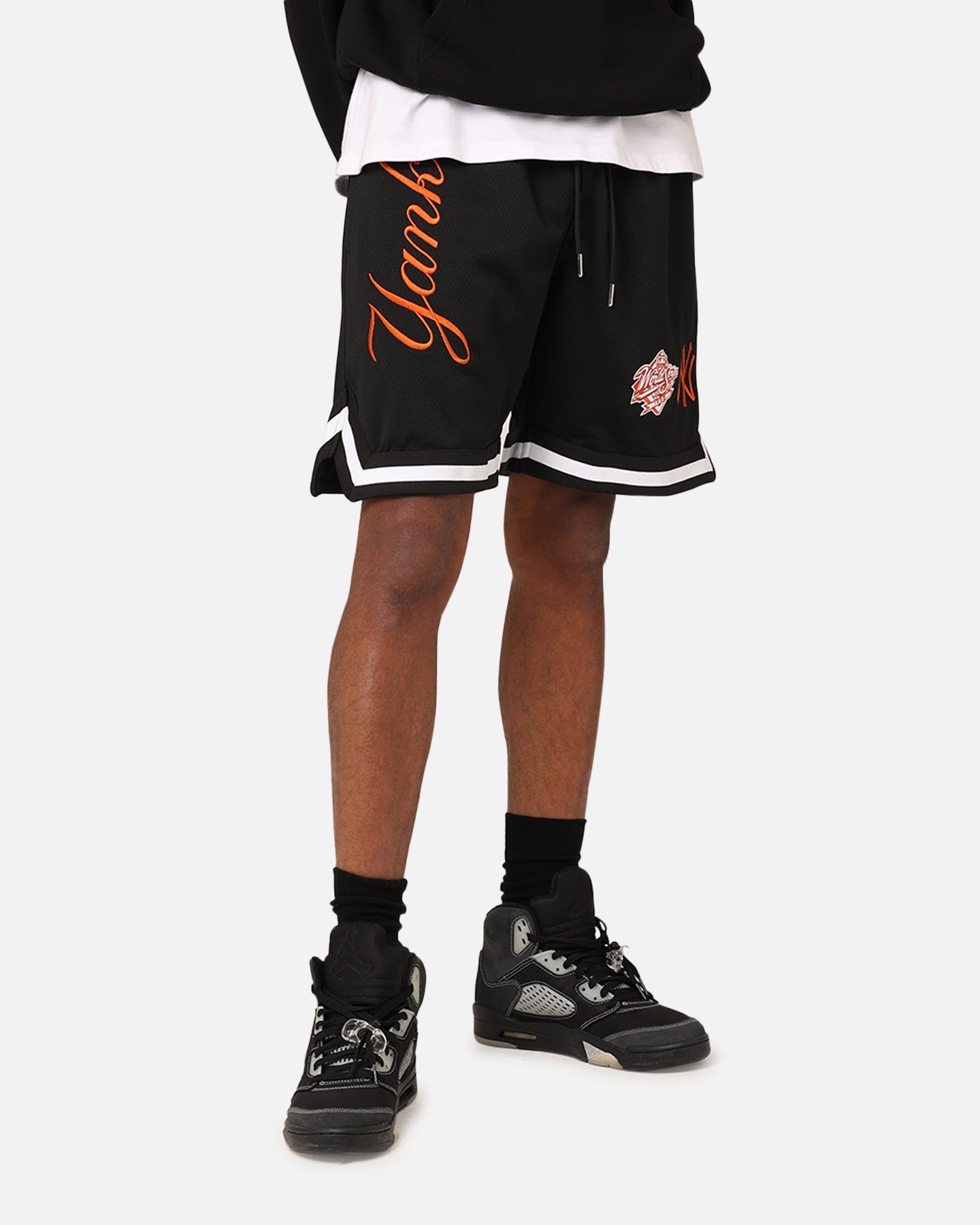New Era New York Yankees 'Scary Nights' Mesh Shorts Black/Orange sold by Culture Kings product image thumbnail 5