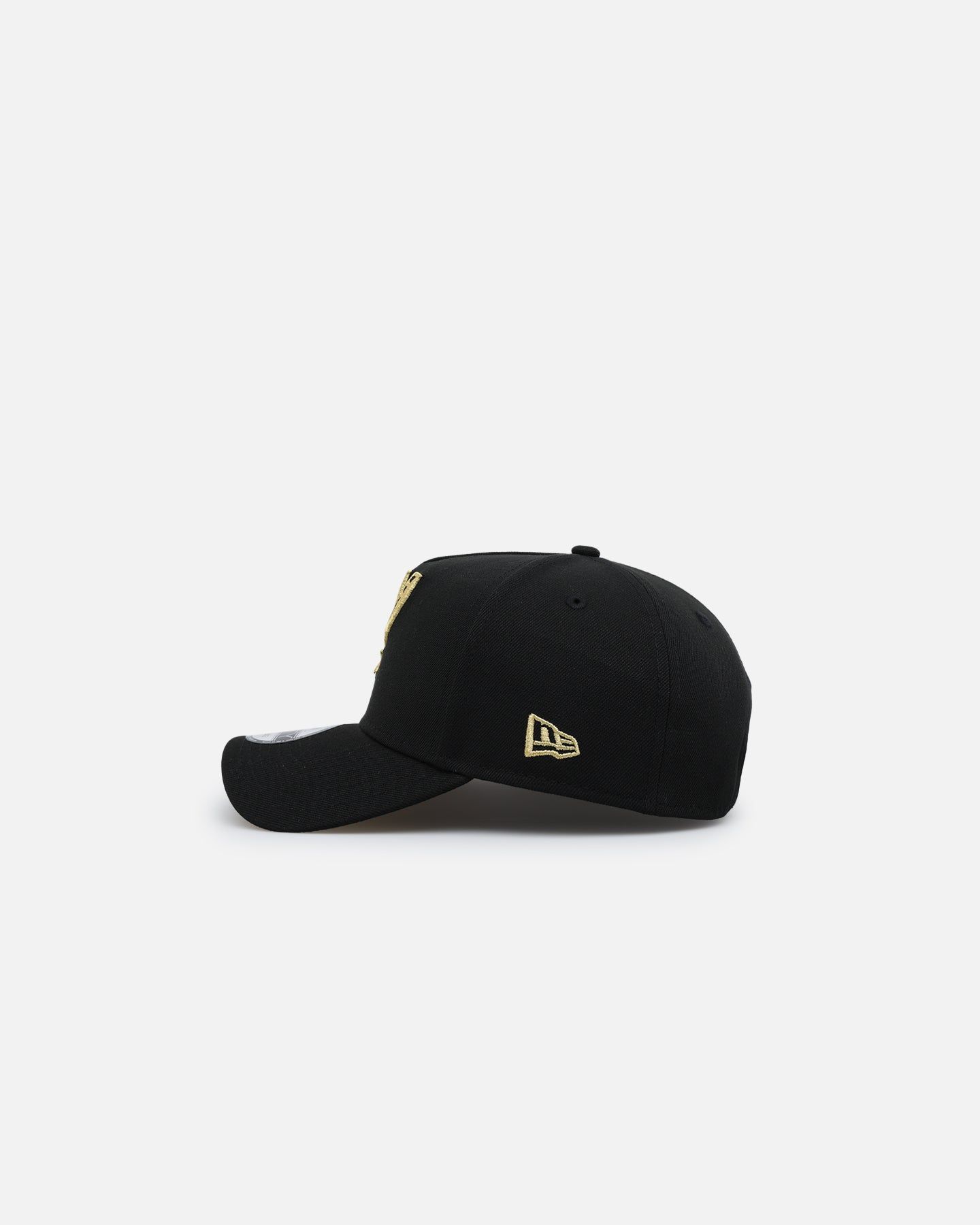 New Era San Antonio Spurs 'NBA Gold Links' 9FORTY A-Frame Snapback Black/Gold sold by Culture Kings product image thumbnail 4