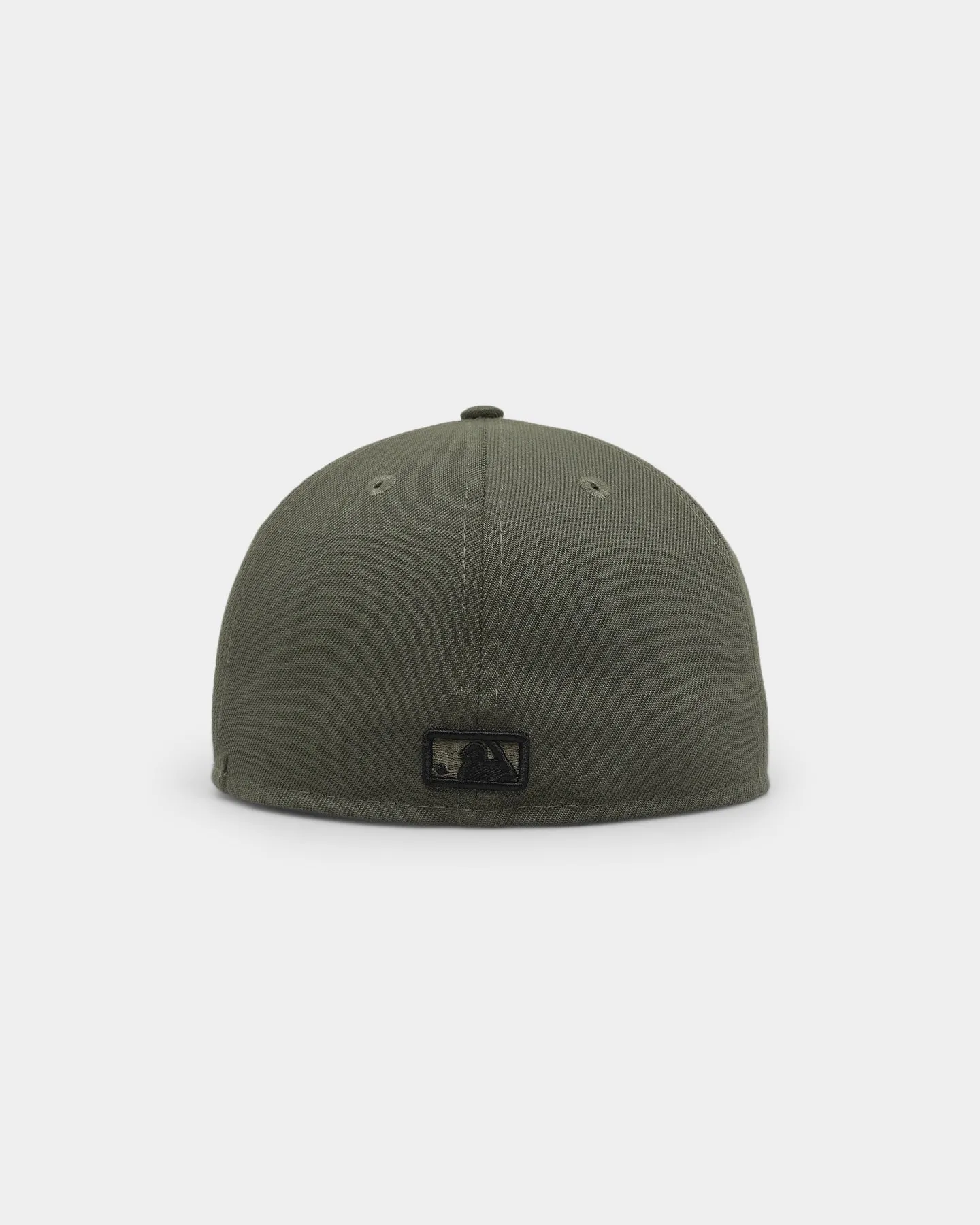 New Era Atlanta Braves 'Olive Black' 59FIFTY Fitted Olive/Black sold by Culture Kings product image thumbnail 2