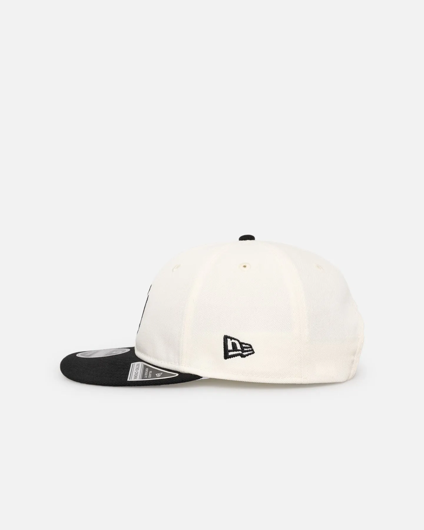 New Era New York Yankees 'Retro Crown Classic' 9FIFTY Retro Crown Strapback Chrome White/Black sold by Culture Kings product image thumbnail 4