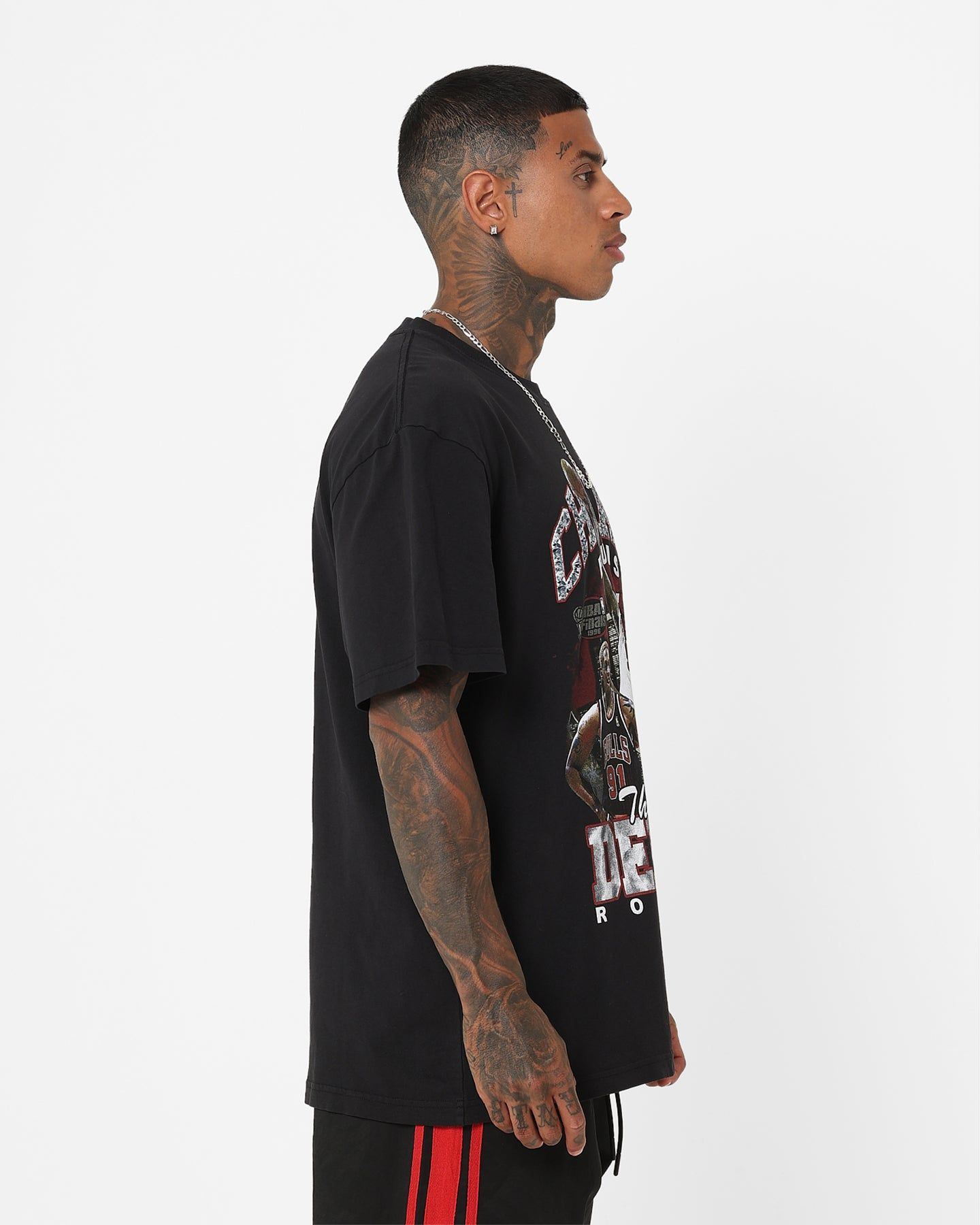 Mitchell & Ness Chicago Bulls Dennis Rodman Bling T-Shirt Black sold by Culture Kings product image thumbnail 5