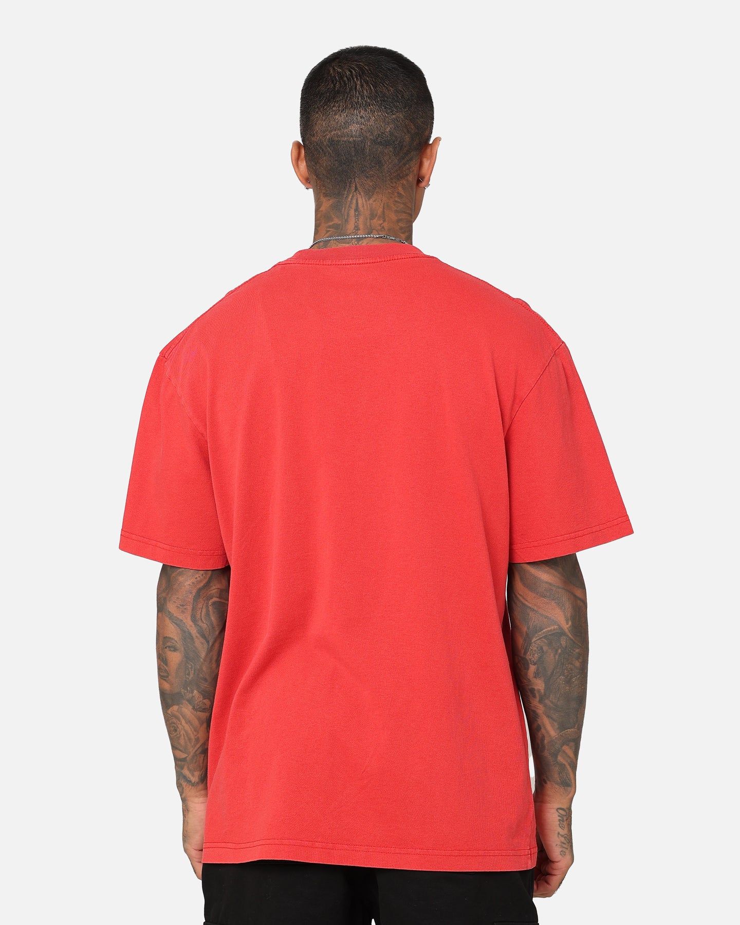 Mitchell & Ness Chicago Bulls XL Logo One Colour T-Shirt Faded Red sold by Culture Kings product image thumbnail 4