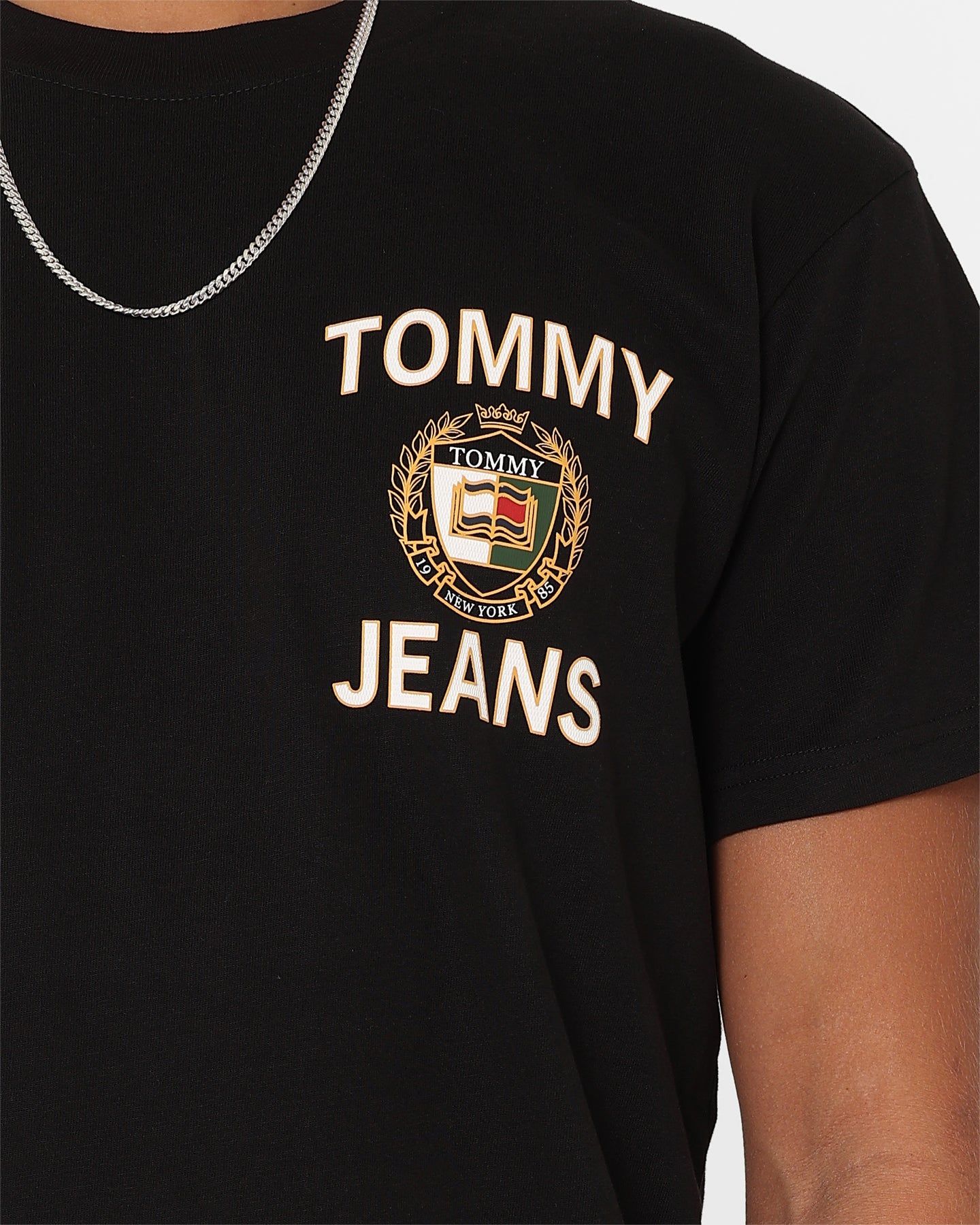 Tommy Jeans Relaxed Luxe 1 T-Shirt Black sold by Culture Kings product image thumbnail 4