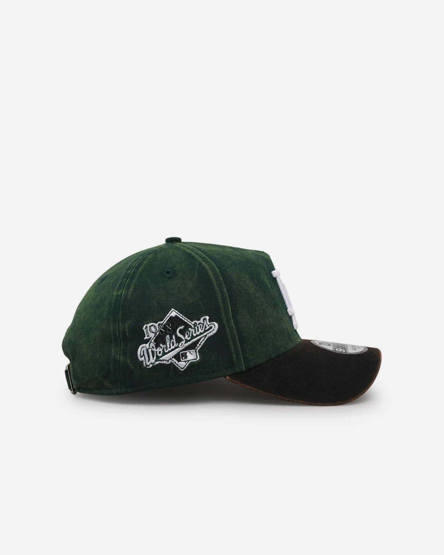 New Era Los Angeles Dodgers 'Washed Green' 9FORTY A-Frame Strapback Green/Black sold by Culture Kings product image thumbnail 3