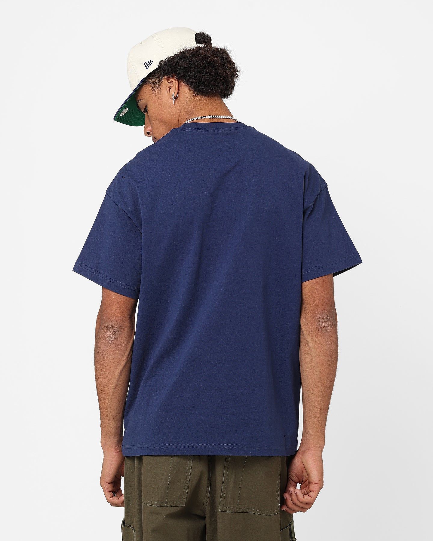 Mitchell & Ness Los Angeles Lakers Globe Champion T-Shirt Midnight Navy sold by Culture Kings product image thumbnail 4