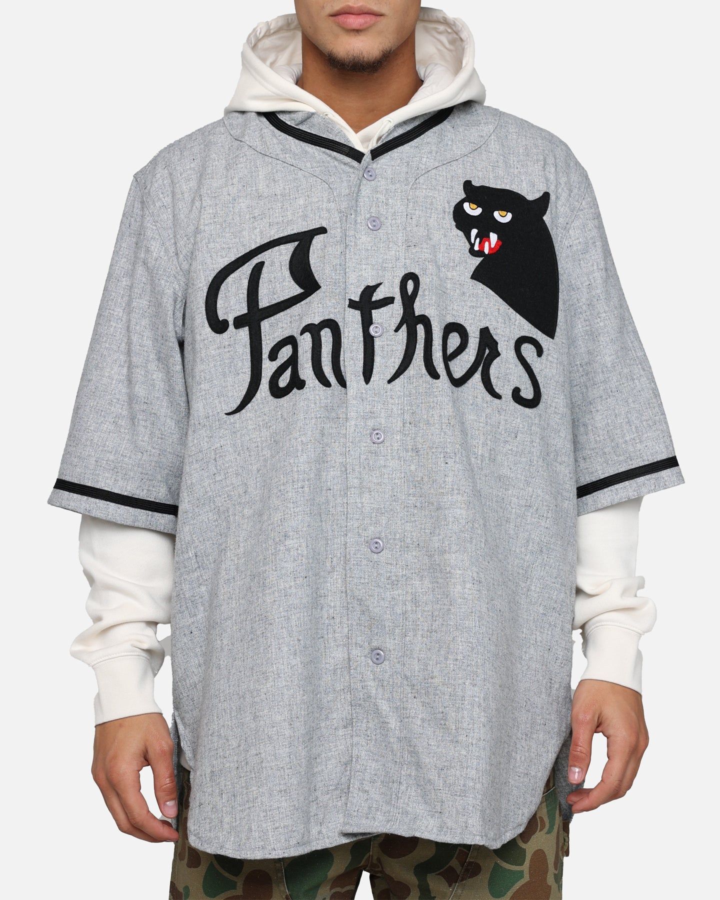 Ebbets Field Flannels Montreal Black Panthers 1936 Jersey Grey sold by Culture Kings product image thumbnail 4